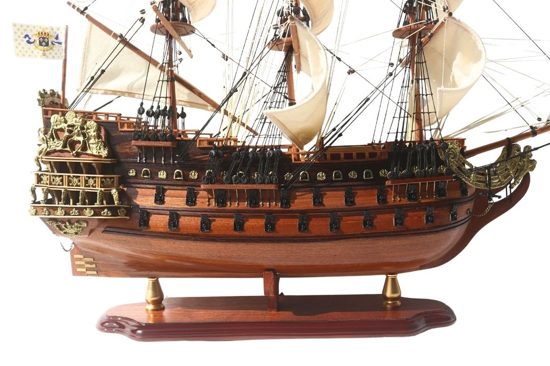 Modelo de lujo del velero Soleil Royal de 65cm - SOL6, con posibilidad de personalización mediante grabado