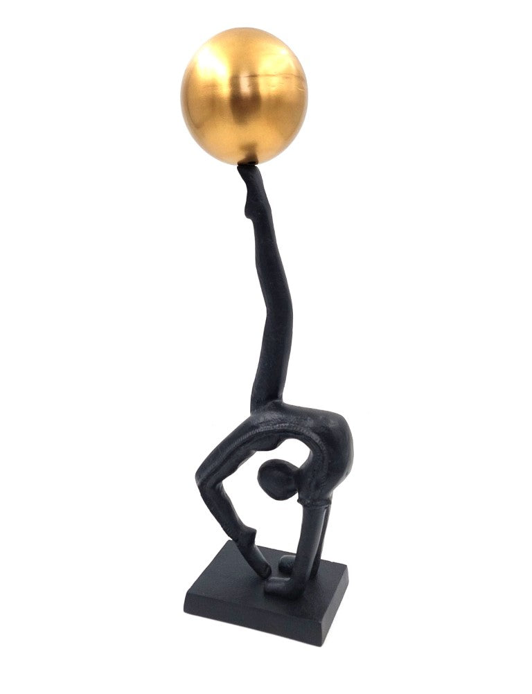 Figura decorativa yogui en color negro y dorado, altura 41 cm, posibilidad de personalización con grabado, ideal para regalo