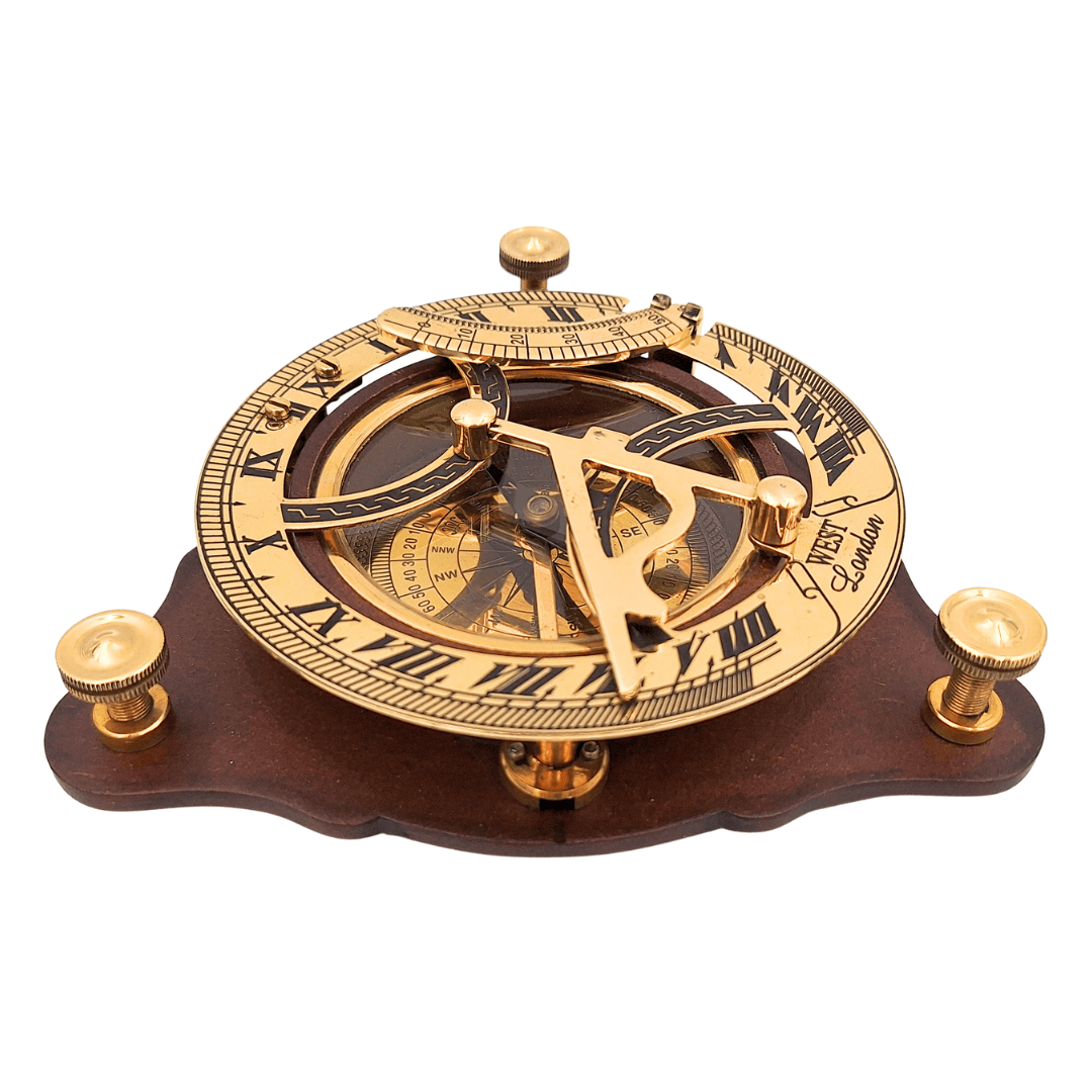 Elegante Brújula de Latón con Reloj de Sol sobre Base de Madera C064 con Posibilidad de Grabado Personalizado