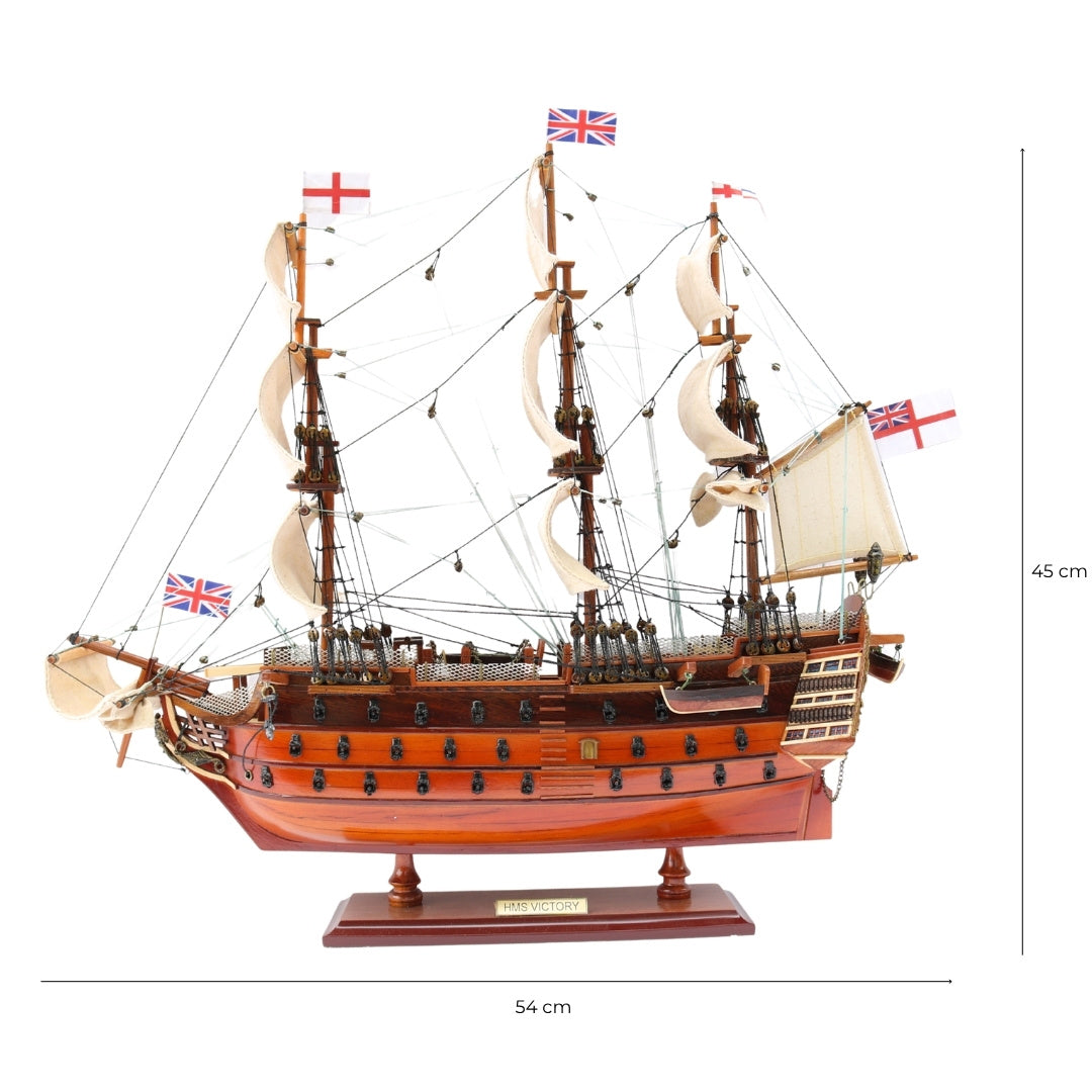 Modelo montado del velero HMS Victory de 54 cm - Réplica hecha a mano con posibilidad de personalización mediante grabado - Regalo ideal para amantes de la navegación - Alta calidad, elegante base de madera