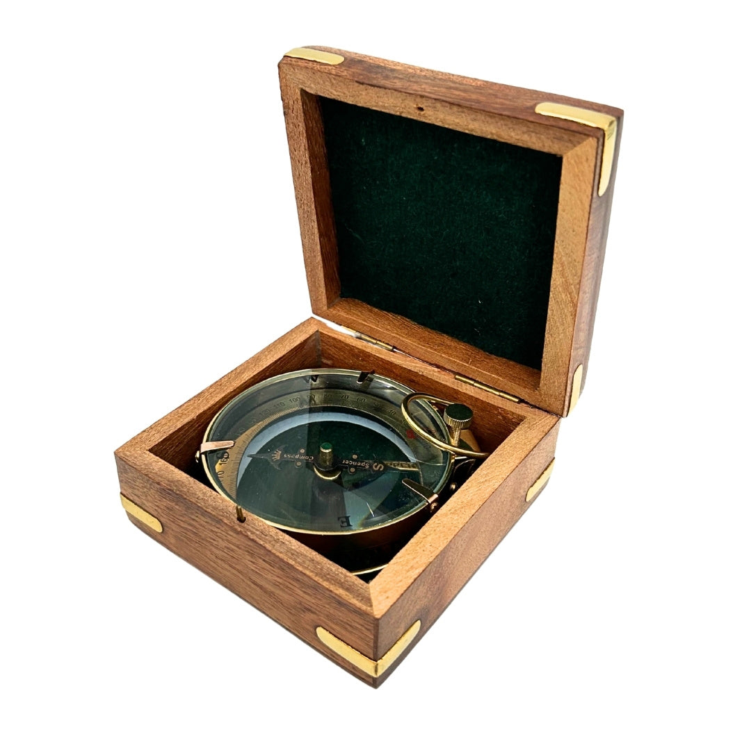 Brújula de latón para lectura de mapas con grabado en caja de madera retro