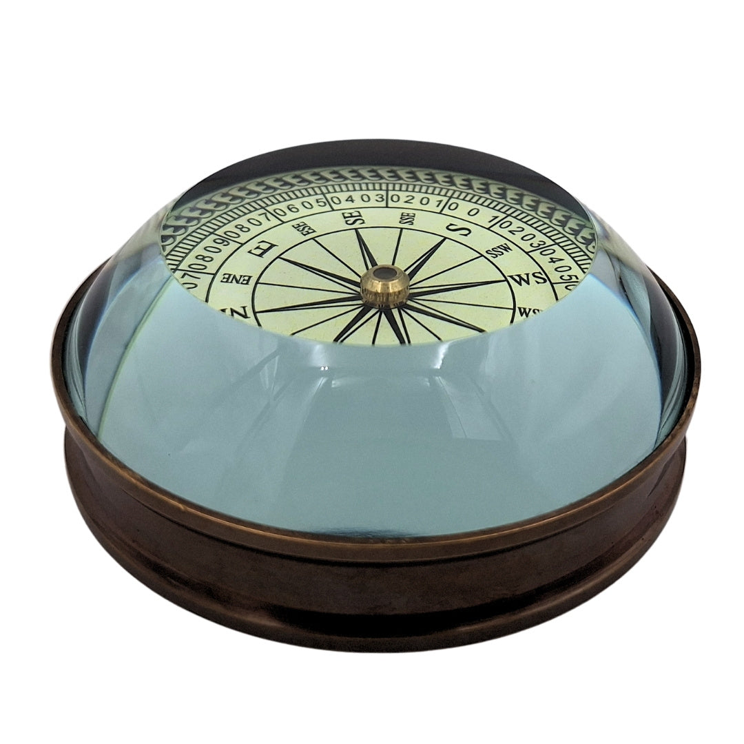 Brújula de lente de latón retro réplica con grabado – regalo personalizado para viajeros, estilo marinero, dimensiones 8x8x2,7 cm, latón y vidrio, proverbio inspirador