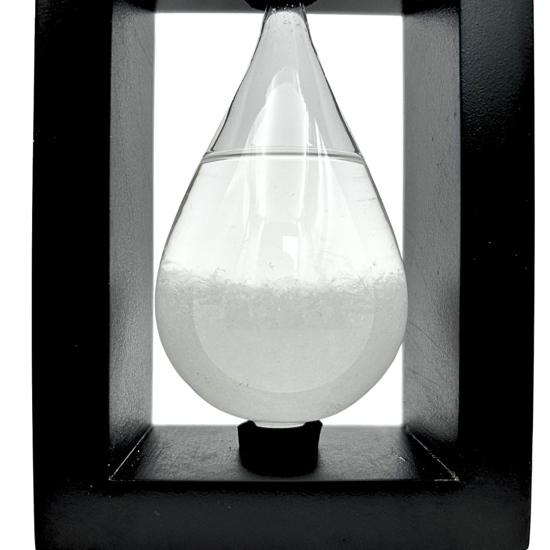 Barómetro de tormenta Fitzroya en marco de madera - Gota Storm Glass con posibilidad de personalización con grabado - regalo ideal para cualquier ocasión - estación meteorológica elegante en estilo moderno con cristales que reaccionan a cambios climáticos