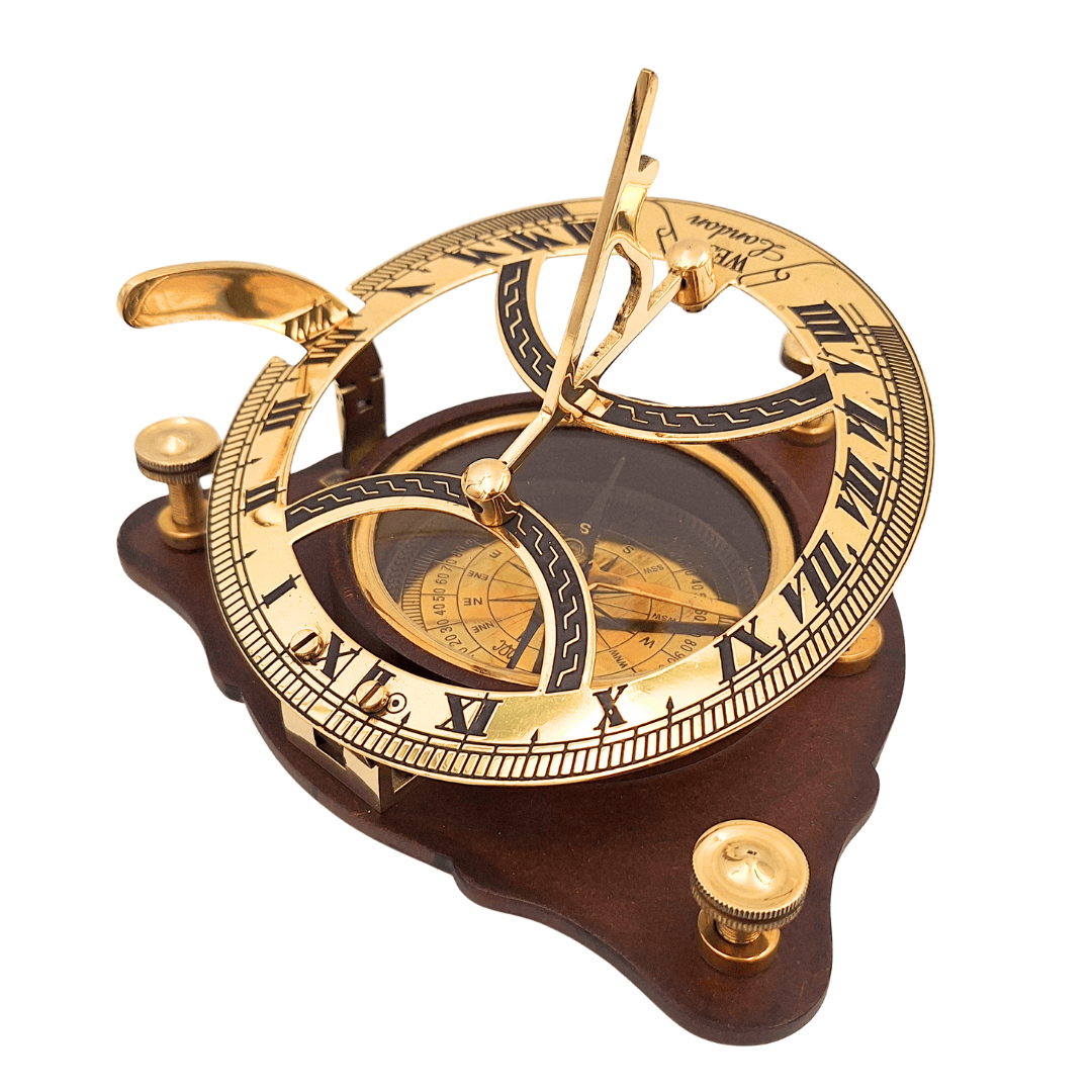 Elegante Brújula de Latón con Reloj de Sol sobre Base de Madera C064 con Posibilidad de Grabado Personalizado