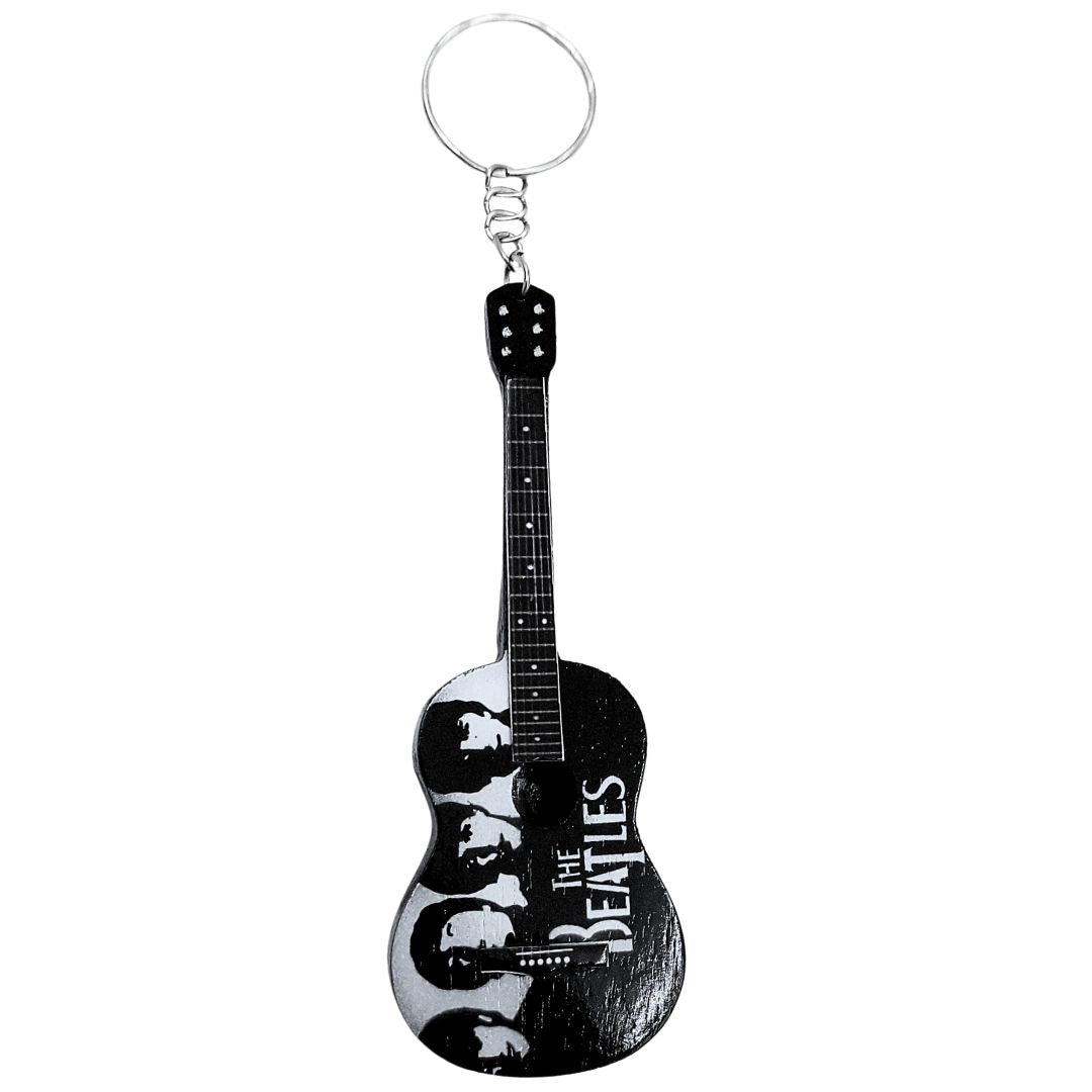 Brelok gitara The Beatles EGK-0894 z możliwością personalizacji grawerem, drewniany w kolorze białym, czarnym i brązowym, idealny na prezent dla fana muzyki i gitarzysty