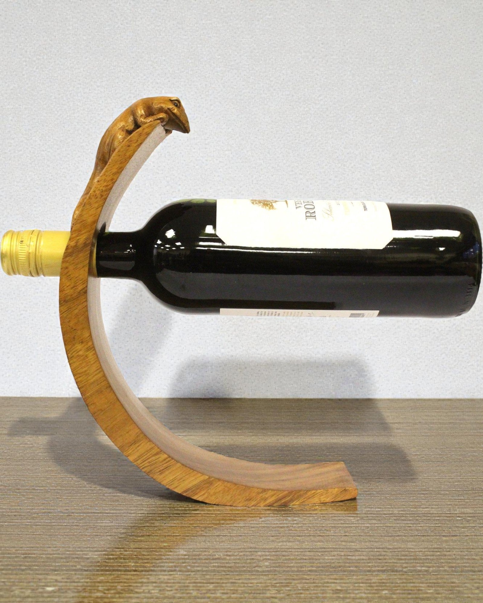 Gekon Balance – Soporte artístico de equilibrio para vino de madera de suar