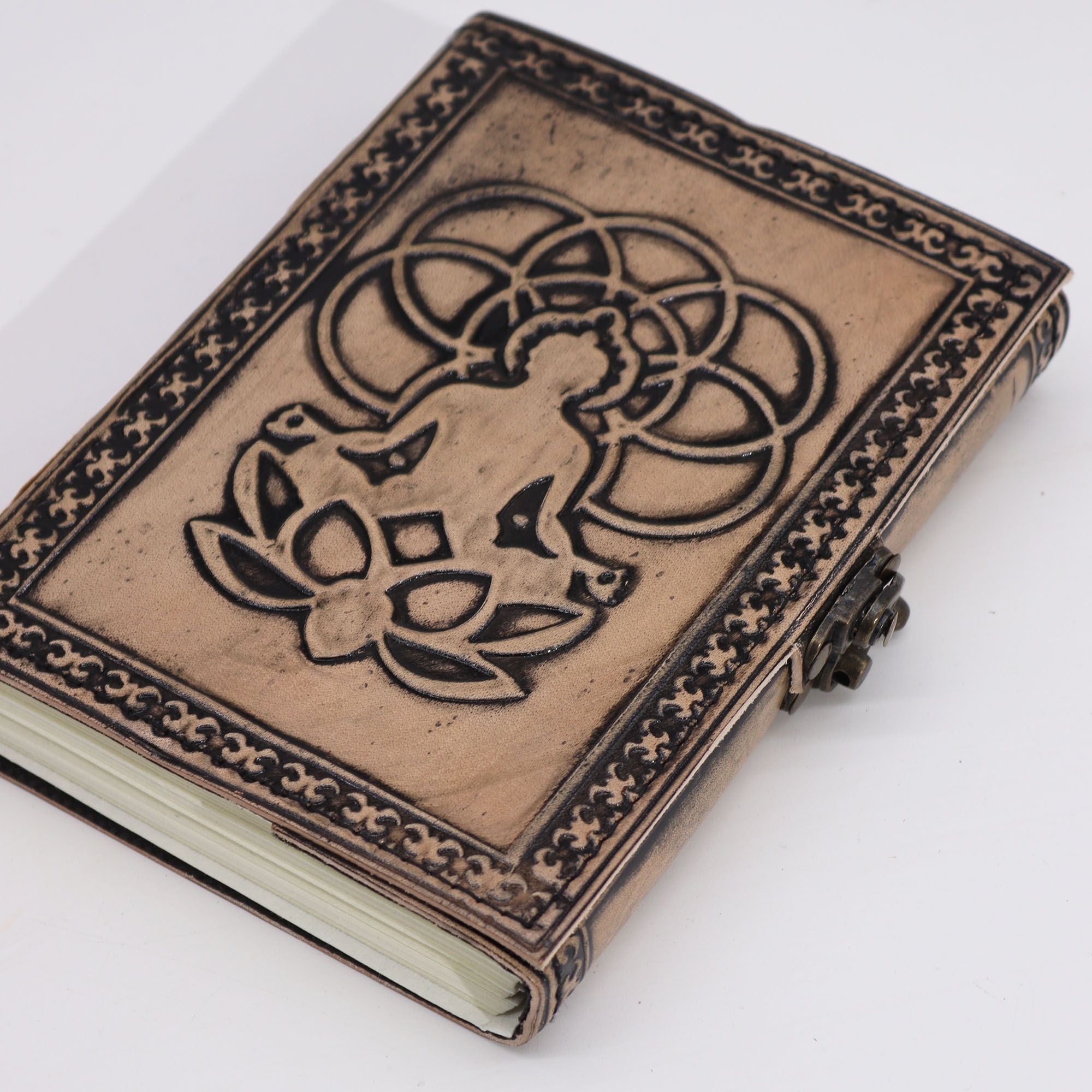 Cuaderno Esotérico Buda en Color Rojo-Tan - Cuaderno de Piel con 200 Páginas, Medidas 17.5x12.5x3 cm