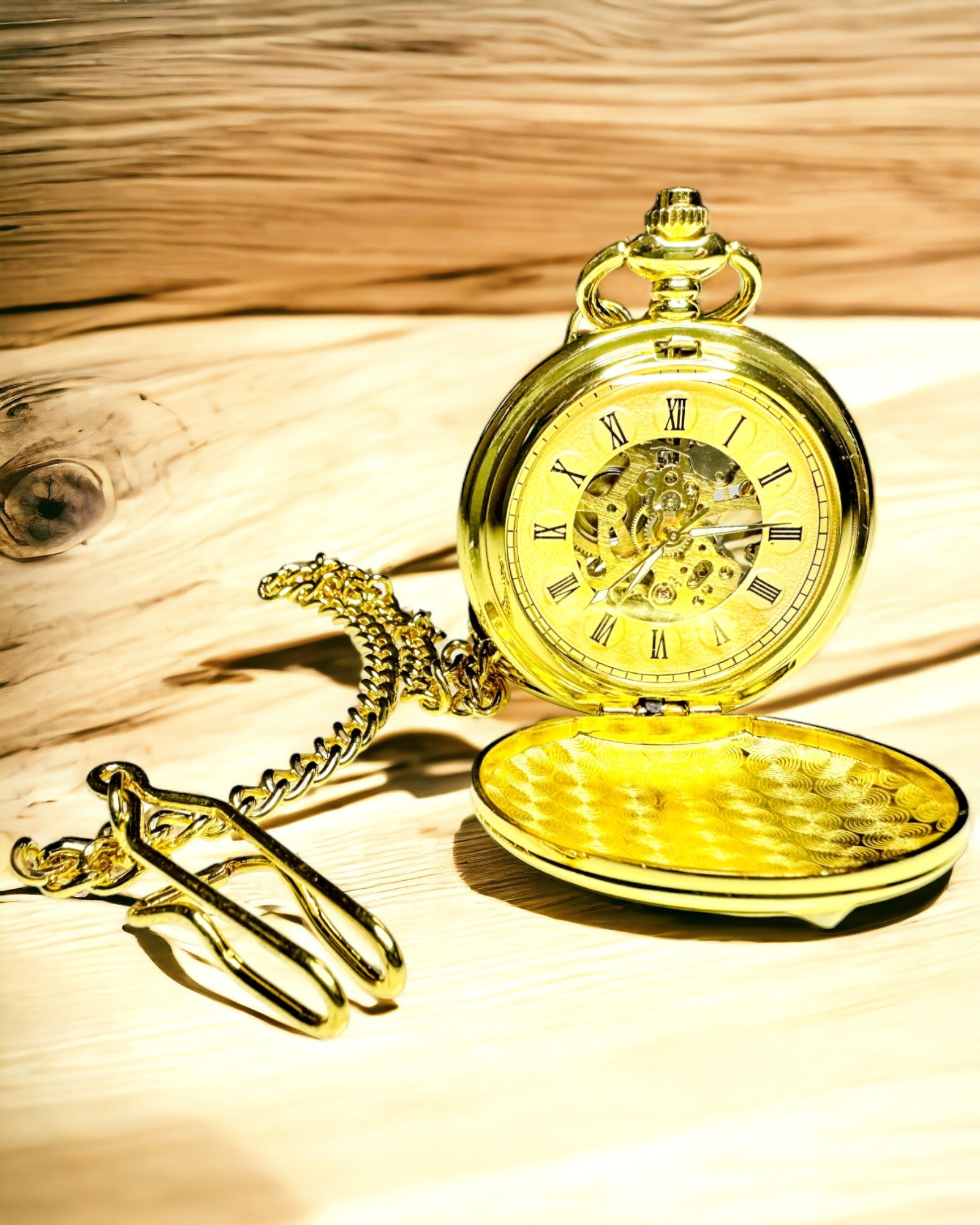 Reloj de Bolsillo Mecánico Clásico con Doble Tapa, Manual, Color Dorado, con grabado
