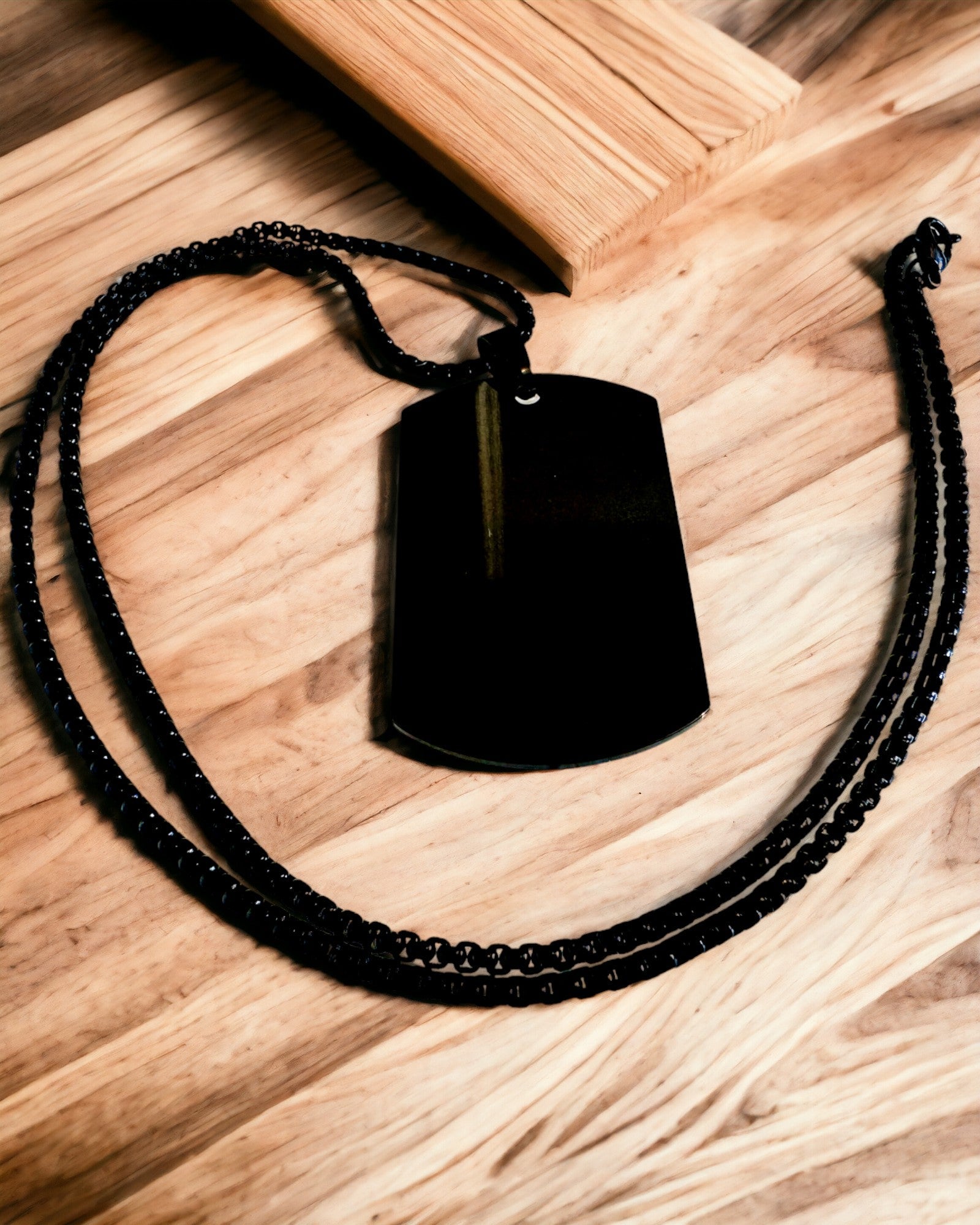 Collar con Dog Tag "Tres Tonos de Estilo" - Placa de Identificación - Colgante Elegante de Acero Inoxidable con Opción de Grabado