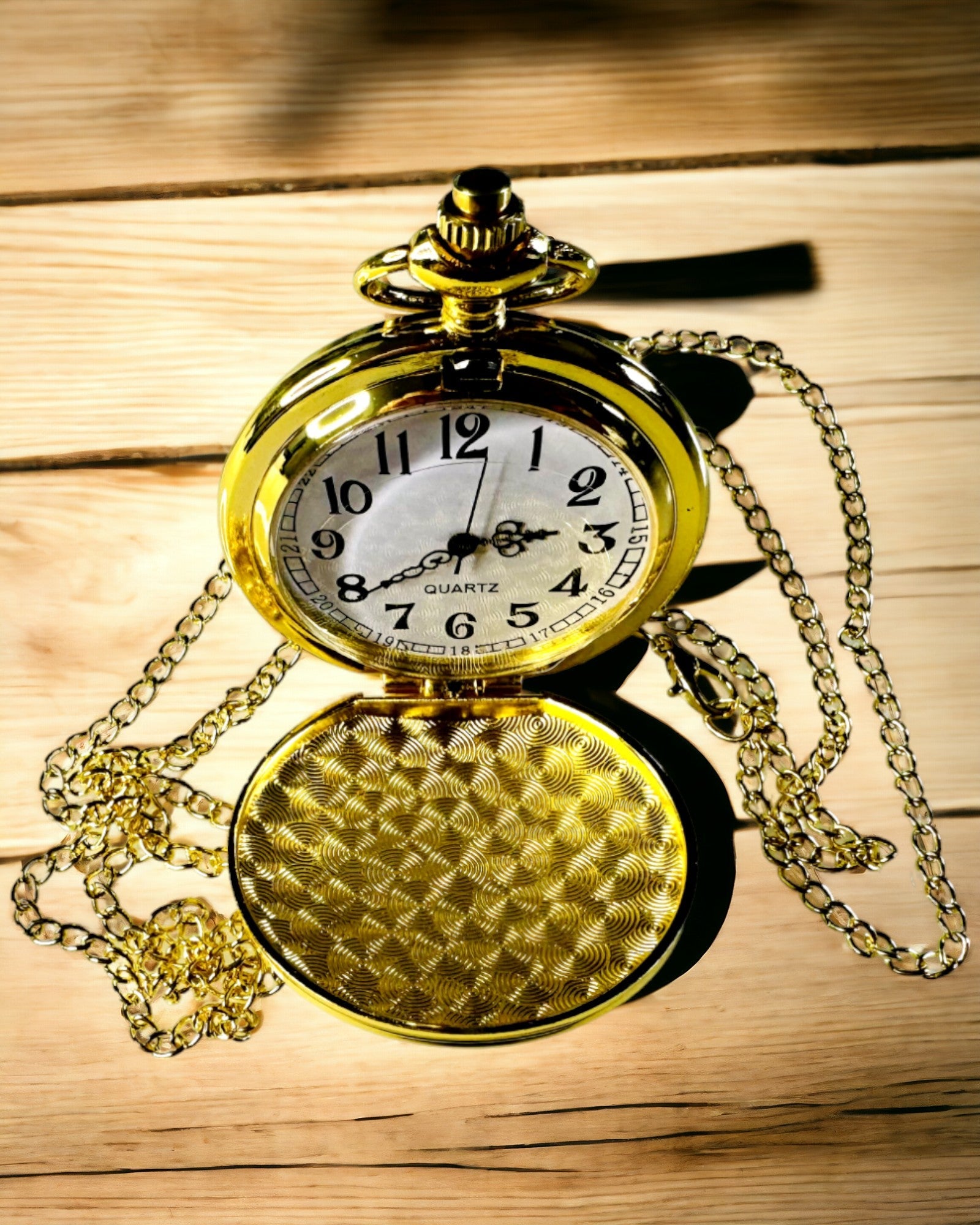 Reloj de Bolsillo de Estilo Vintage en Color Dorado con Posibilidad de Grabado