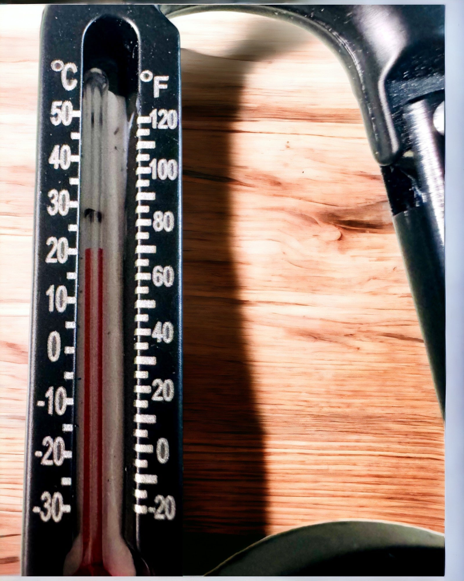 Brújula mosquetón con termómetro, llavero - posibilidad de grabado