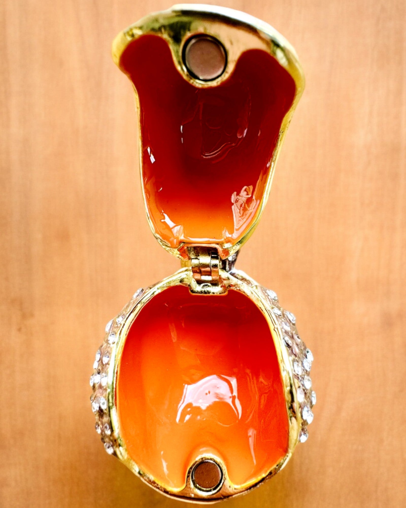 Pajarito Gorrión Colorido con Grabado - Encantador Escondite para Tesoros