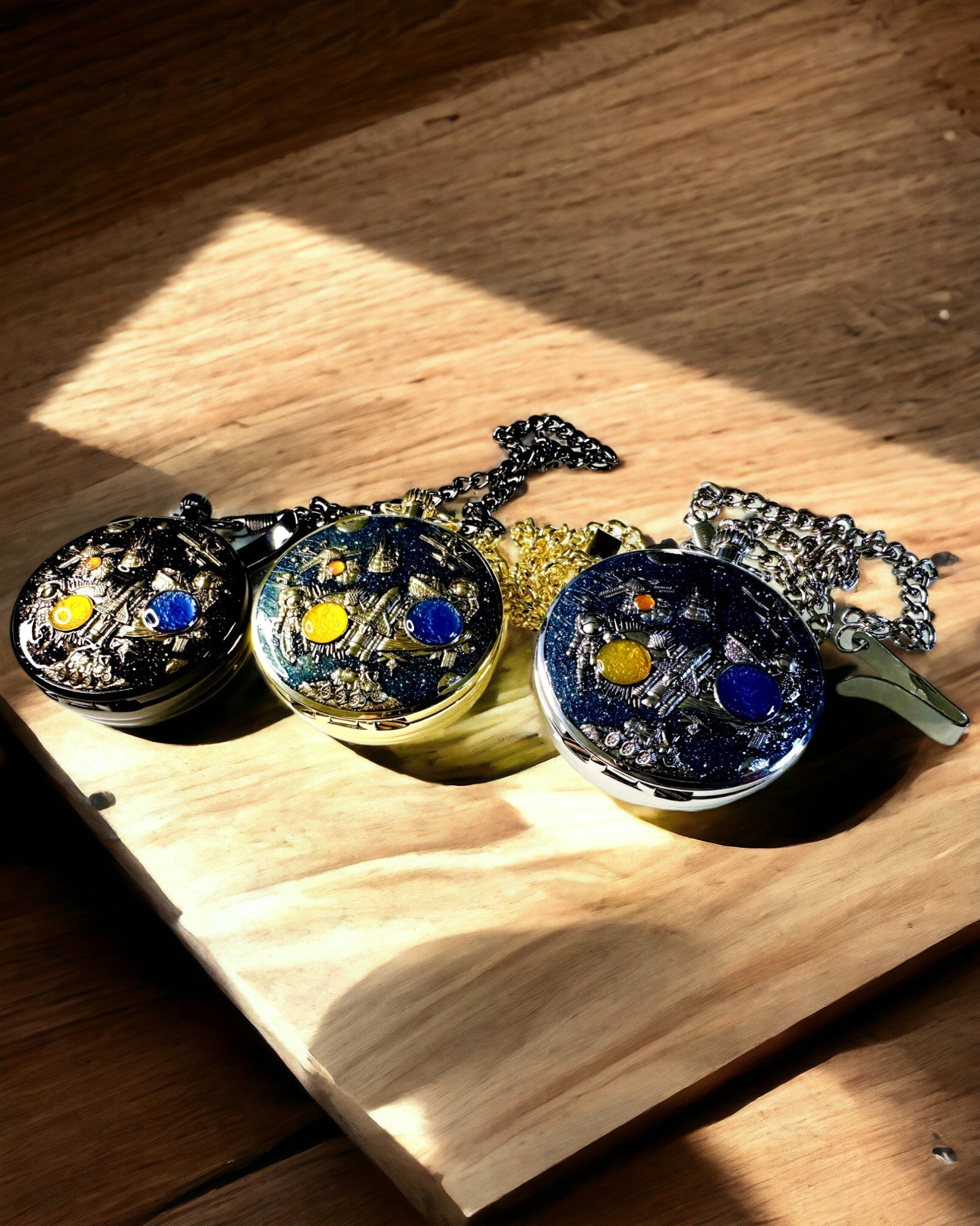 Reloj de bolsillo "Astrum Temporis" - Marco plateado. Posibilidad de personalización con grabado