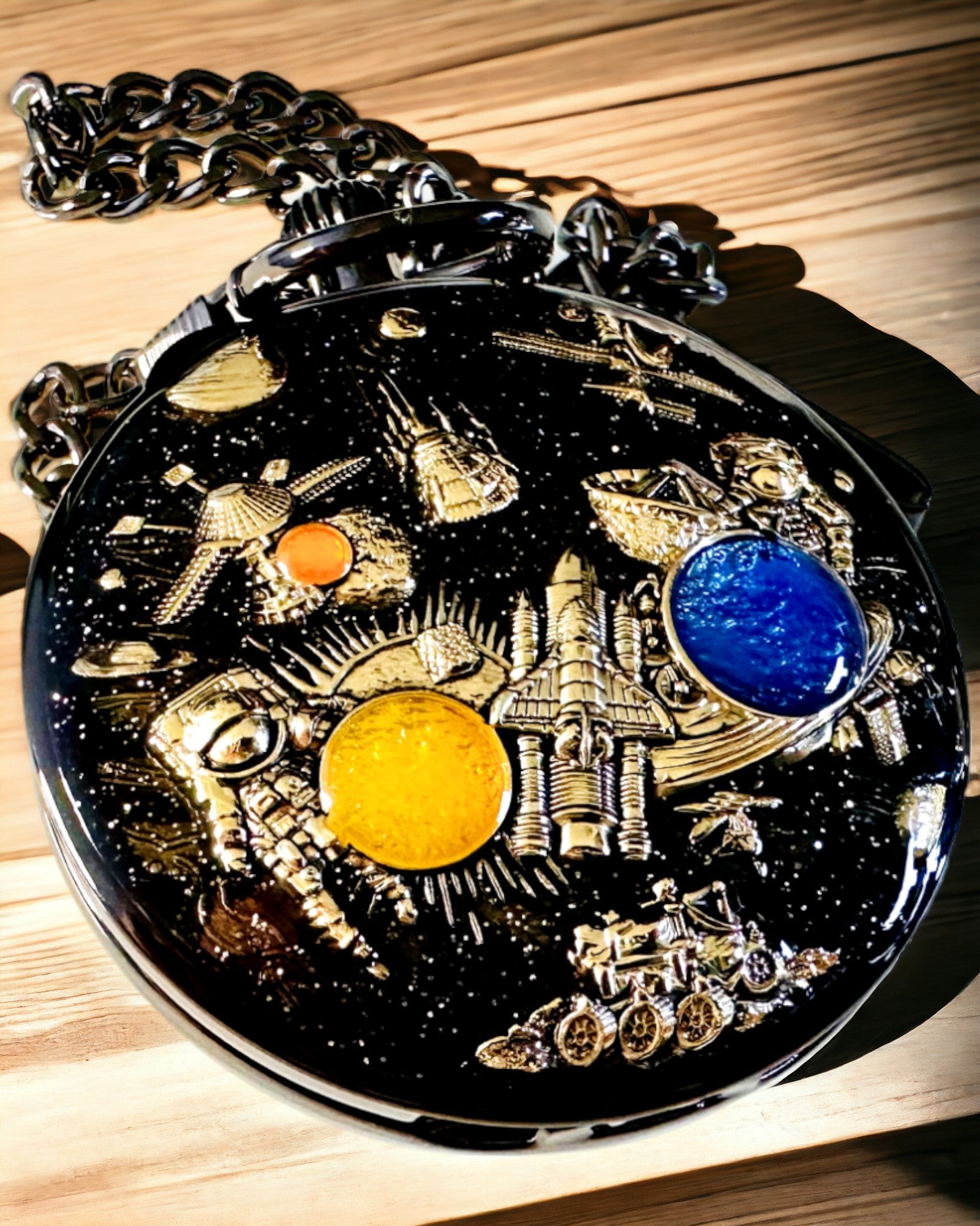 Reloj de bolsillo "Astrum Temporis" - Marco negro. Posibilidad de personalización con grabado