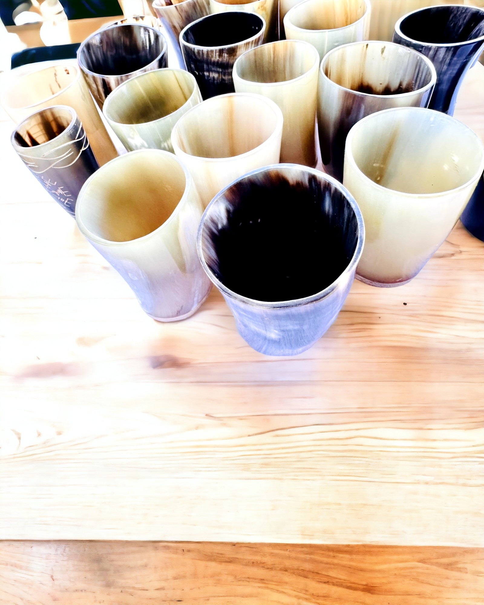 Taza Pequeña Hecha a Mano con Posibilidad de Grabado, vaso Indio Taza, posibilidad de personalización para regalo, grabado. Color claro