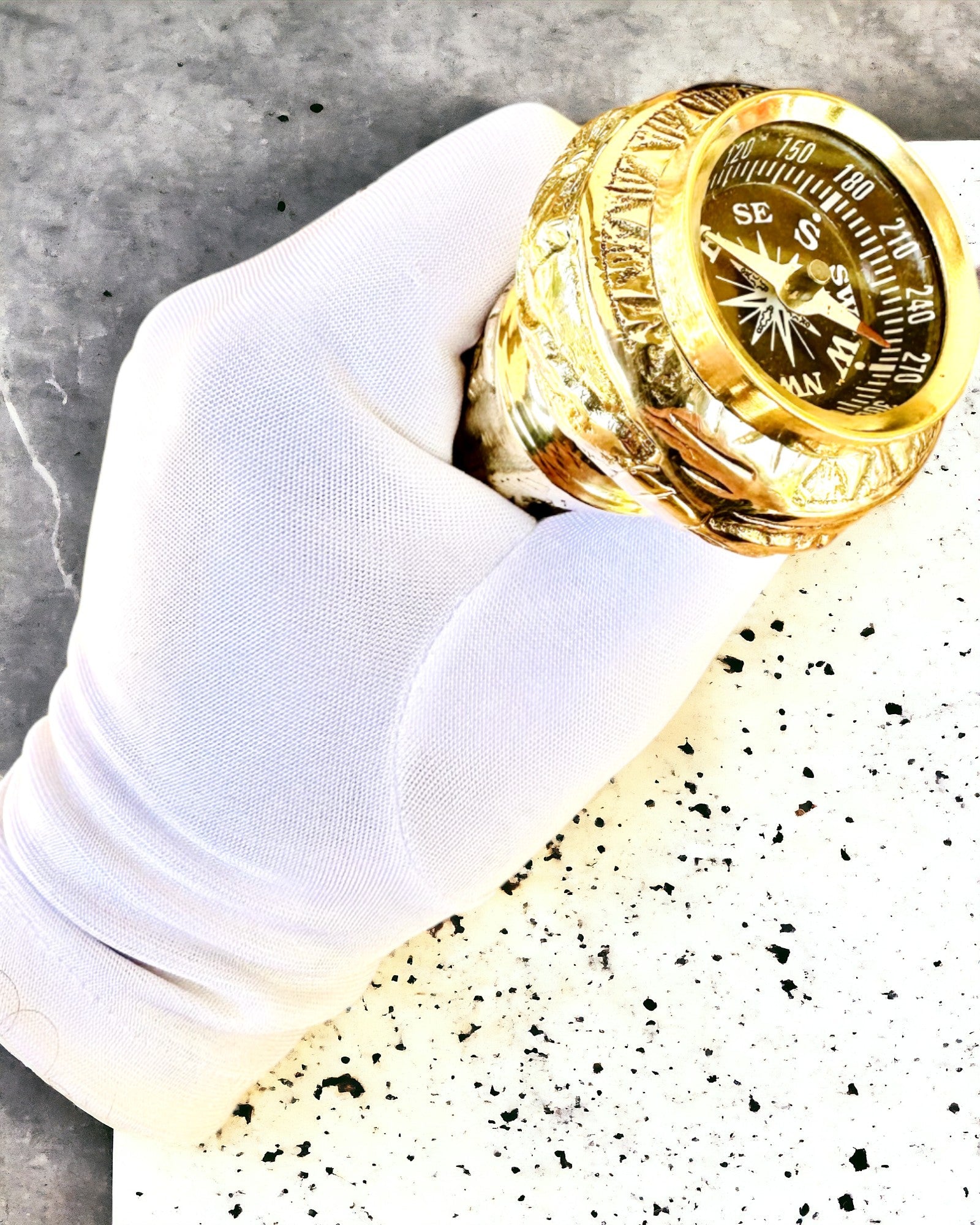 Kompasso Black - Bastón para caminar - Madera Tallada a Mano - Edición Exclusiva con Posibilidad de Grabado