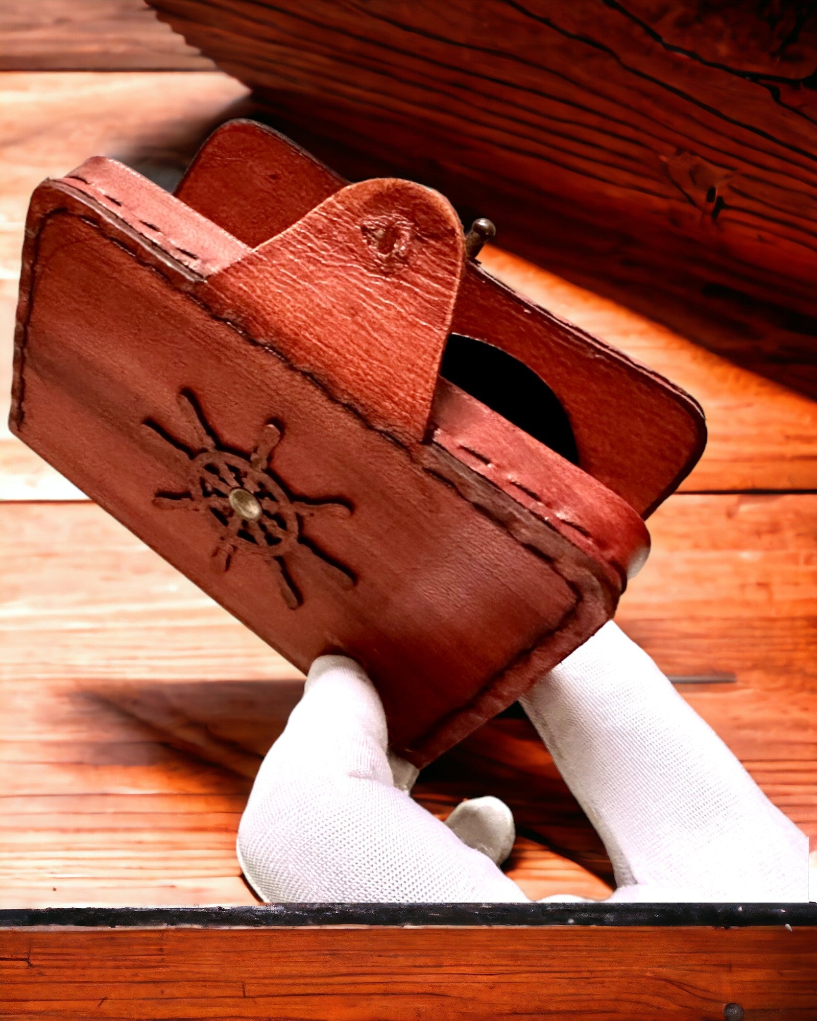 Estuche de Comandante – Estuche Hecho a Mano para Reloj de Bolsillo o Brújula con Posibilidad de Personalización