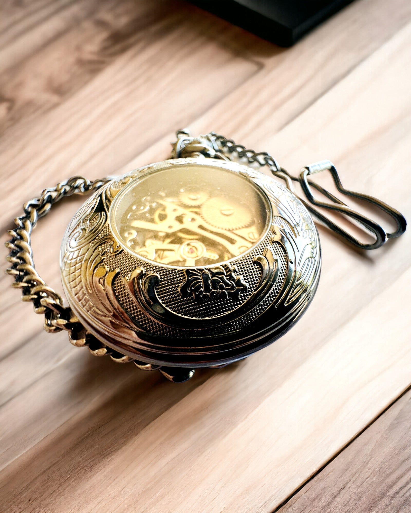 Reloj de Bolsillo "Equus Tempus" - Negro con Motivo de Caballo, posibilidad de personalización con grabado - esfera blanca