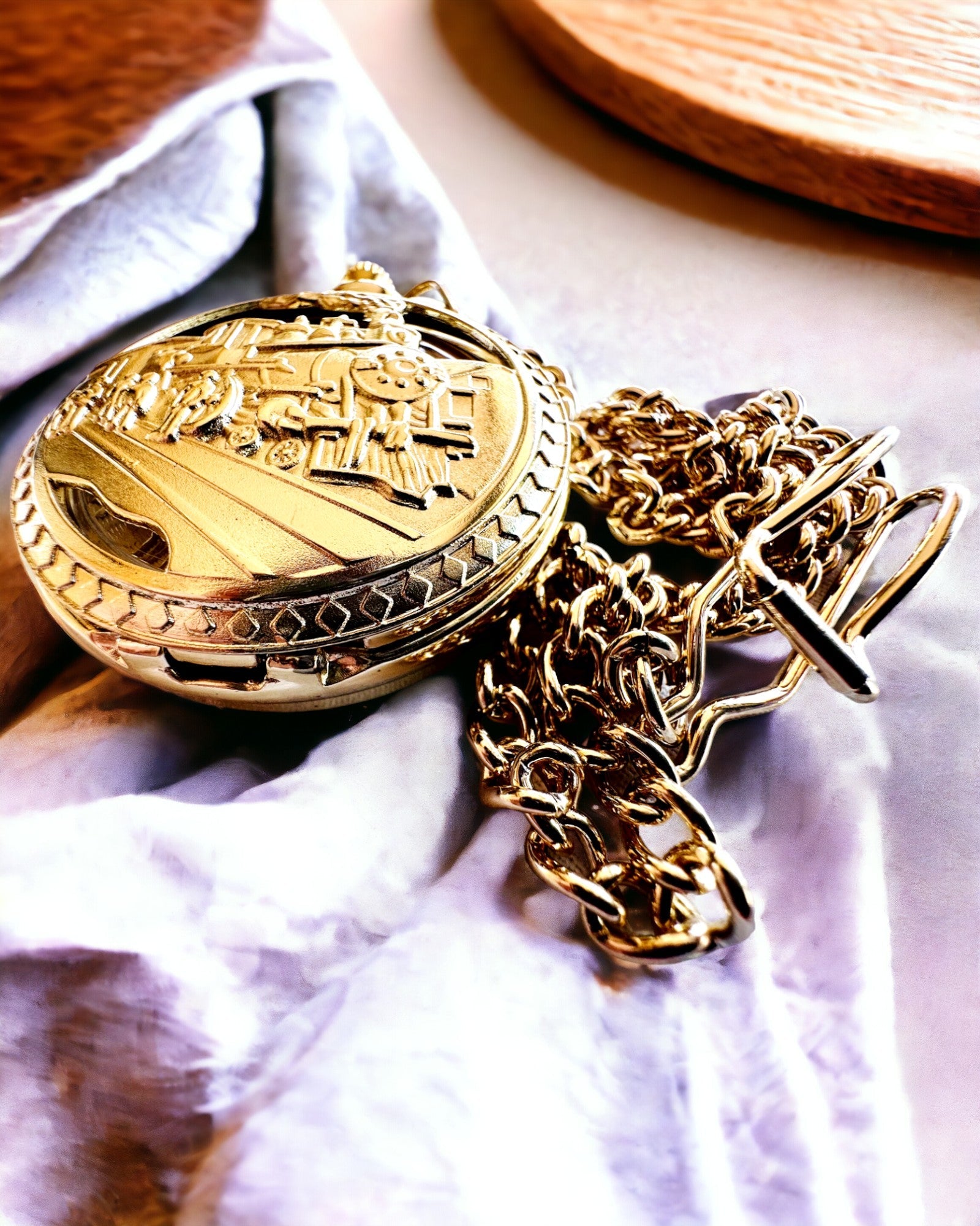 Reloj de Bolsillo "Tren Imperial", posibilidad de personalización con grabado, color dorado