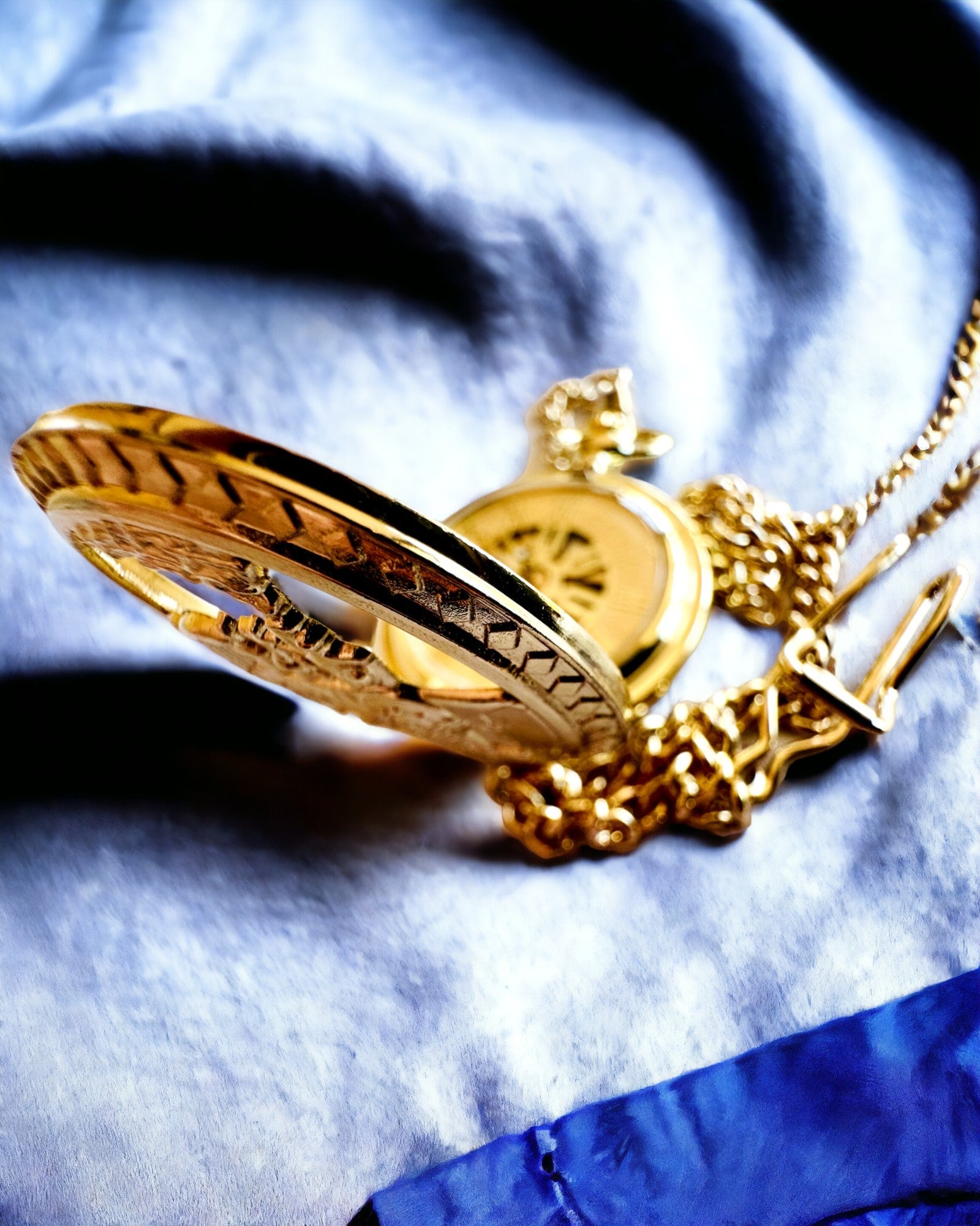 Reloj de Bolsillo "Tren Imperial", posibilidad de personalización con grabado, color dorado