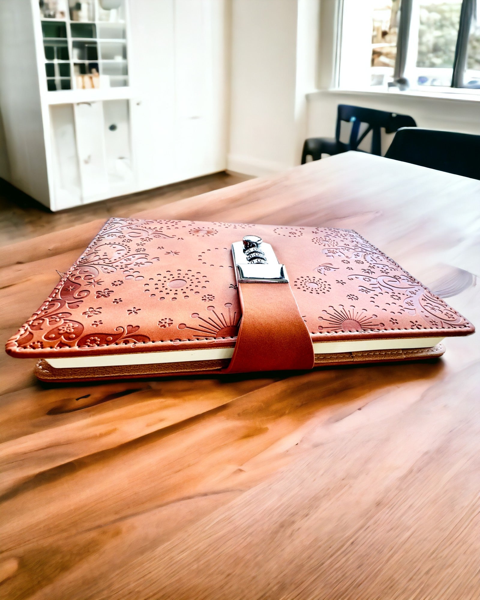 Cuaderno Exclusivo, cuero PU, A5 con Cerradura de Combinación - "Secret Journal", personalización con grabado