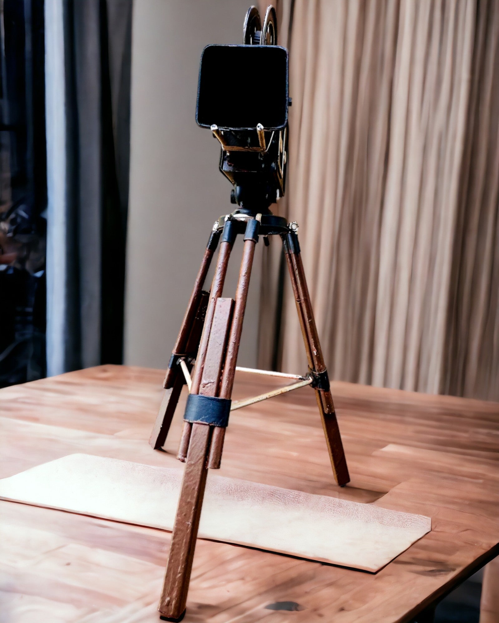 Retro Cámara "Filmowa Nostalgia", posibilidad de personalización con grabado