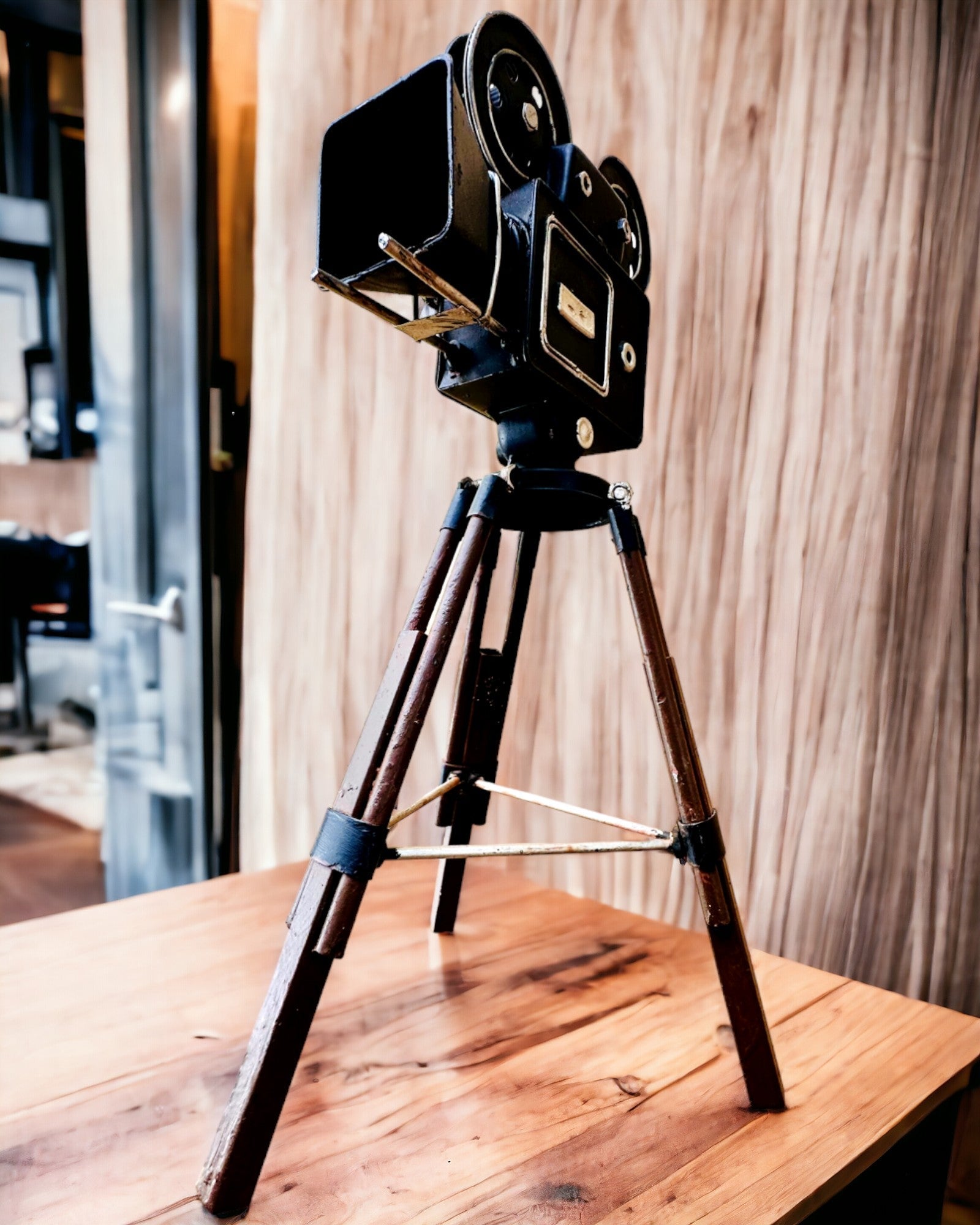 Retro Cámara "Filmowa Nostalgia", posibilidad de personalización con grabado