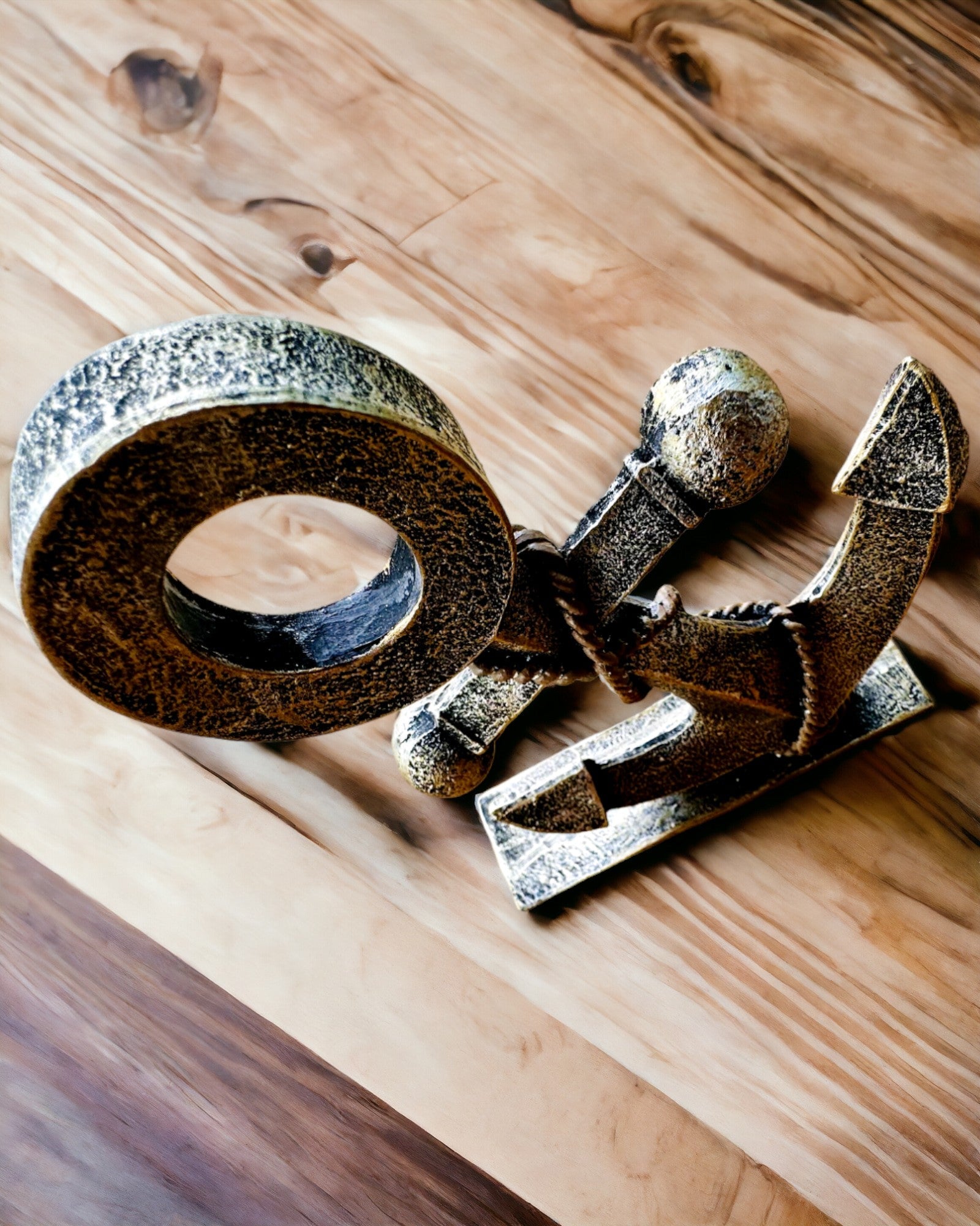 Escultura Rústica de Ancla de Resina - "Leyenda Marina", ancla personalización con grabado