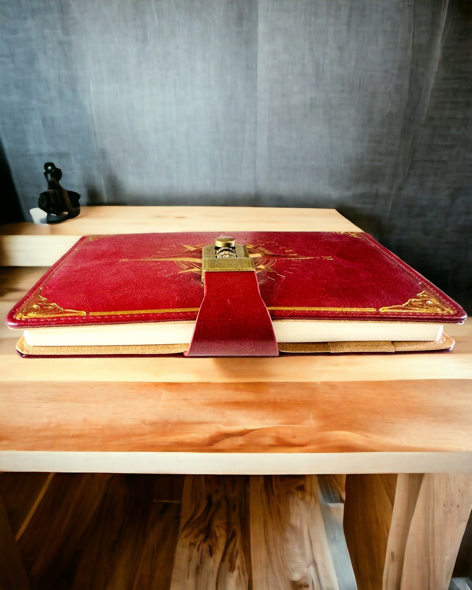 Notatnik Premium con Cerradura de Combinación A5 - Estilo Vintage con Brújula, Diseño Japonés, Artículos de Papelería para Estudiantes y Negocios. Personalización con grabado