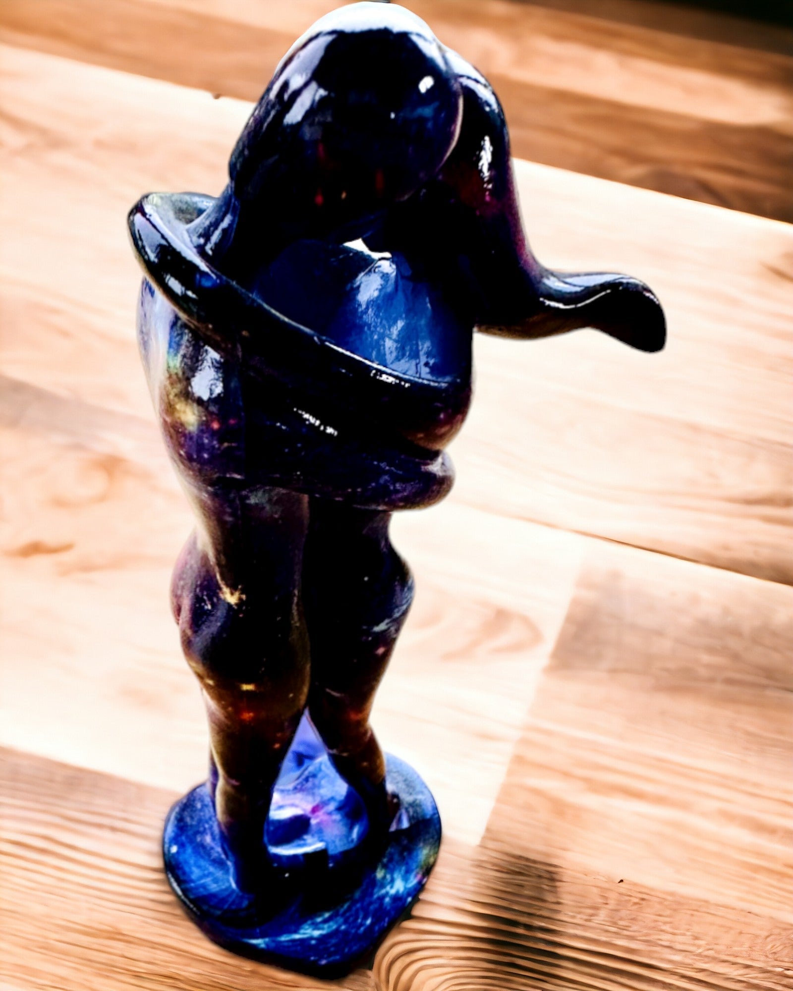 Abrazo Cósmico - Figura de Resina con Opción de Grabado