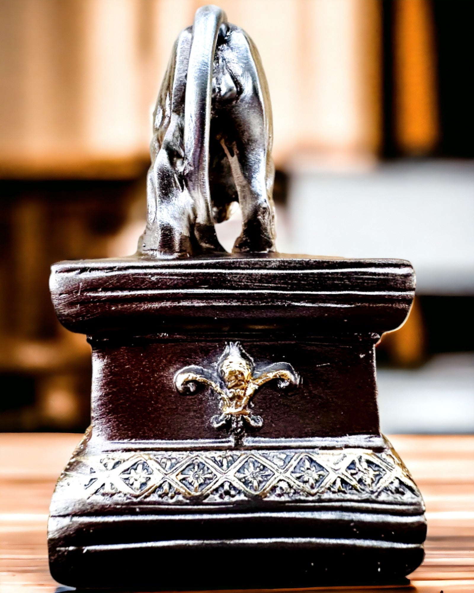 Lwi Strażnik – Figura con Posibilidad de Grabado