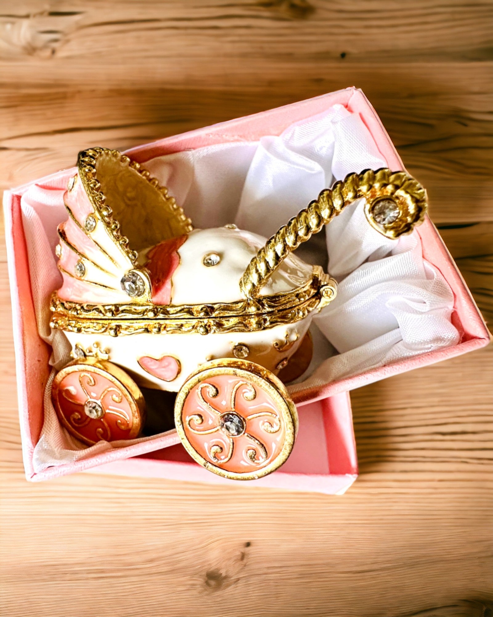 Pequeño Carrito de Cuento para joyas, tesoros - Elegancia Real, personalización con grabado