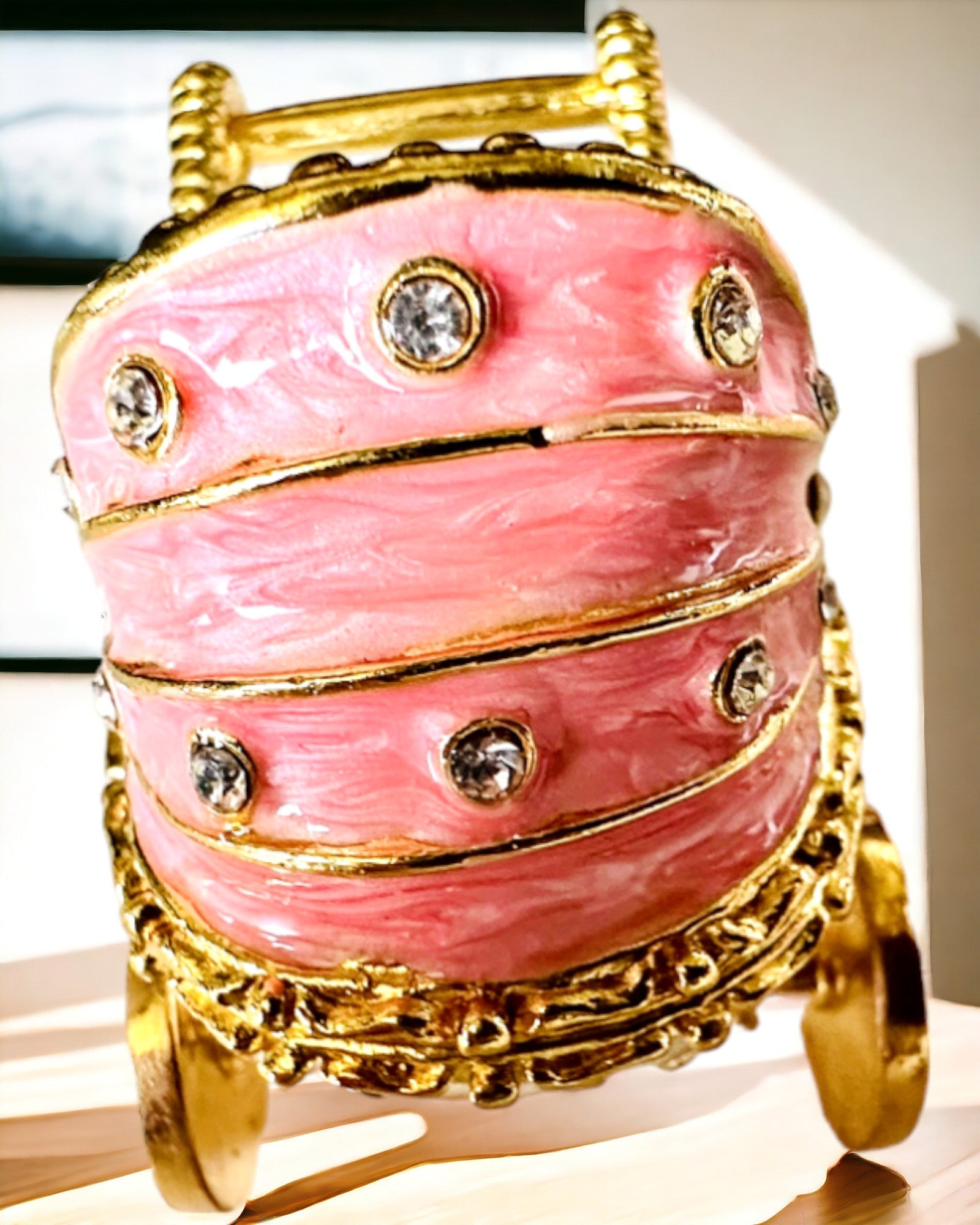 Pequeño Carrito de Cuento para joyas, tesoros - Elegancia Real, personalización con grabado