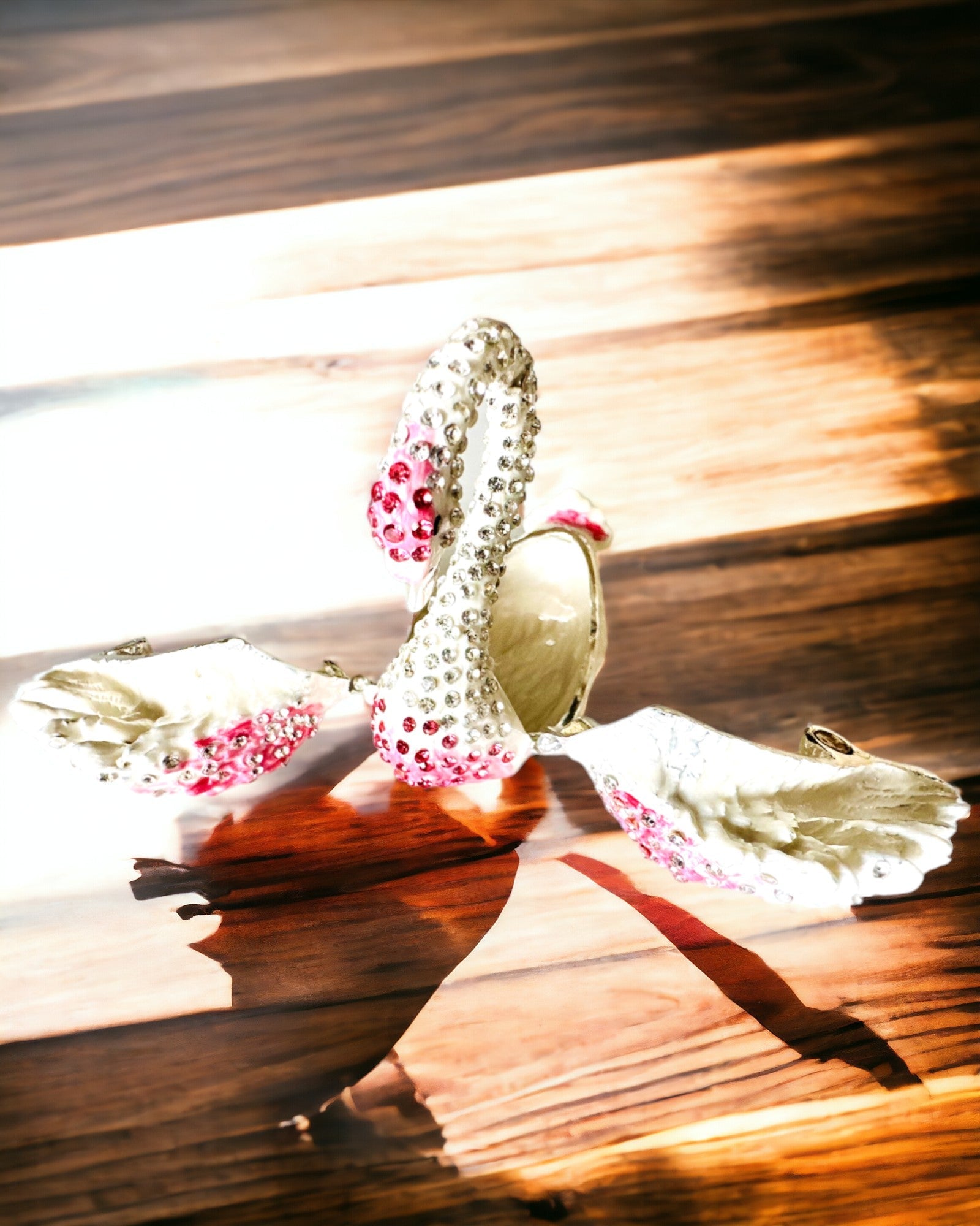 Elegante Cofre "Joya del Cisne" - personalización con grabado