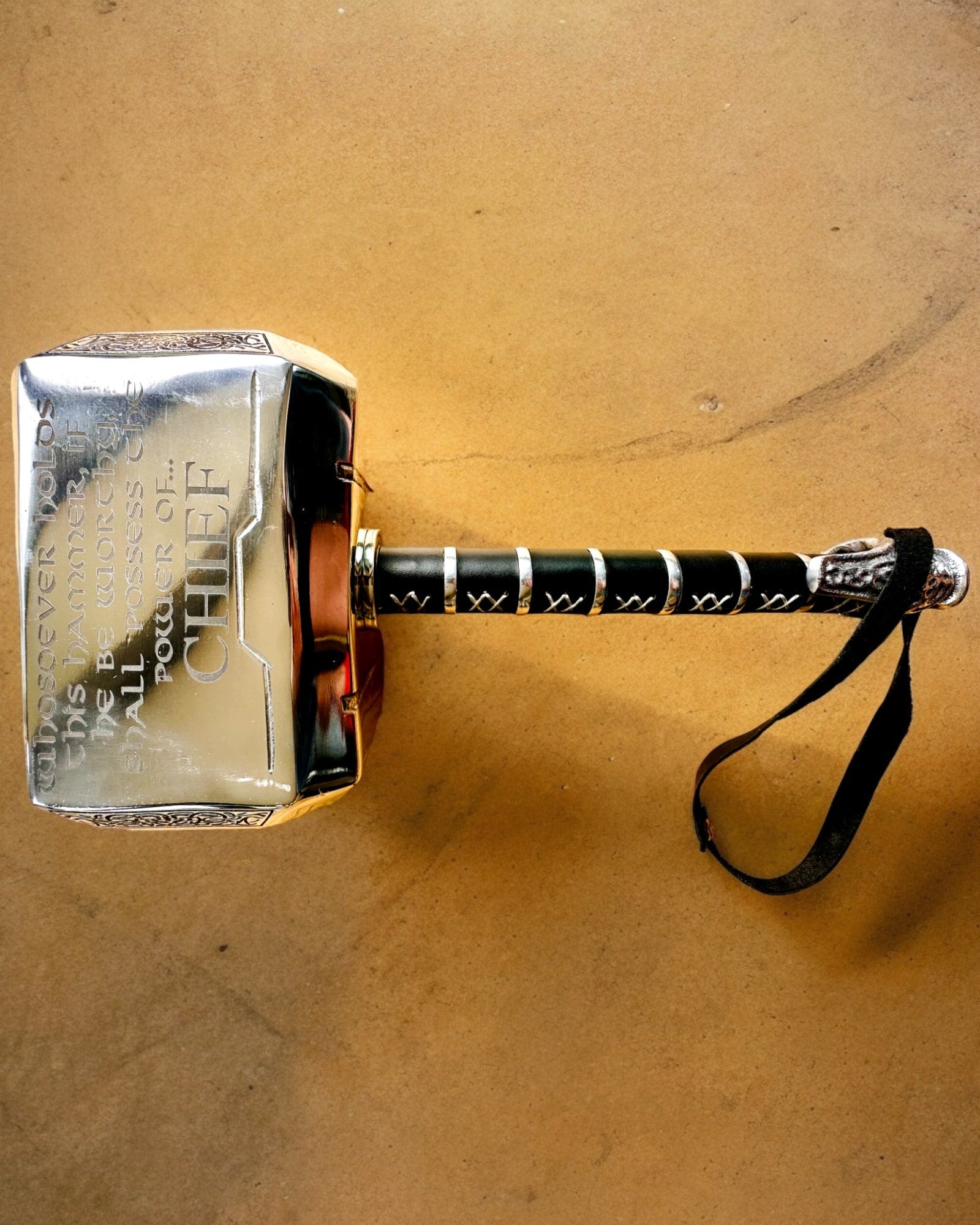 Młot Thora "Chief" - Martillo Artesanal Hecho a Mano, personalización con grabado para regalo