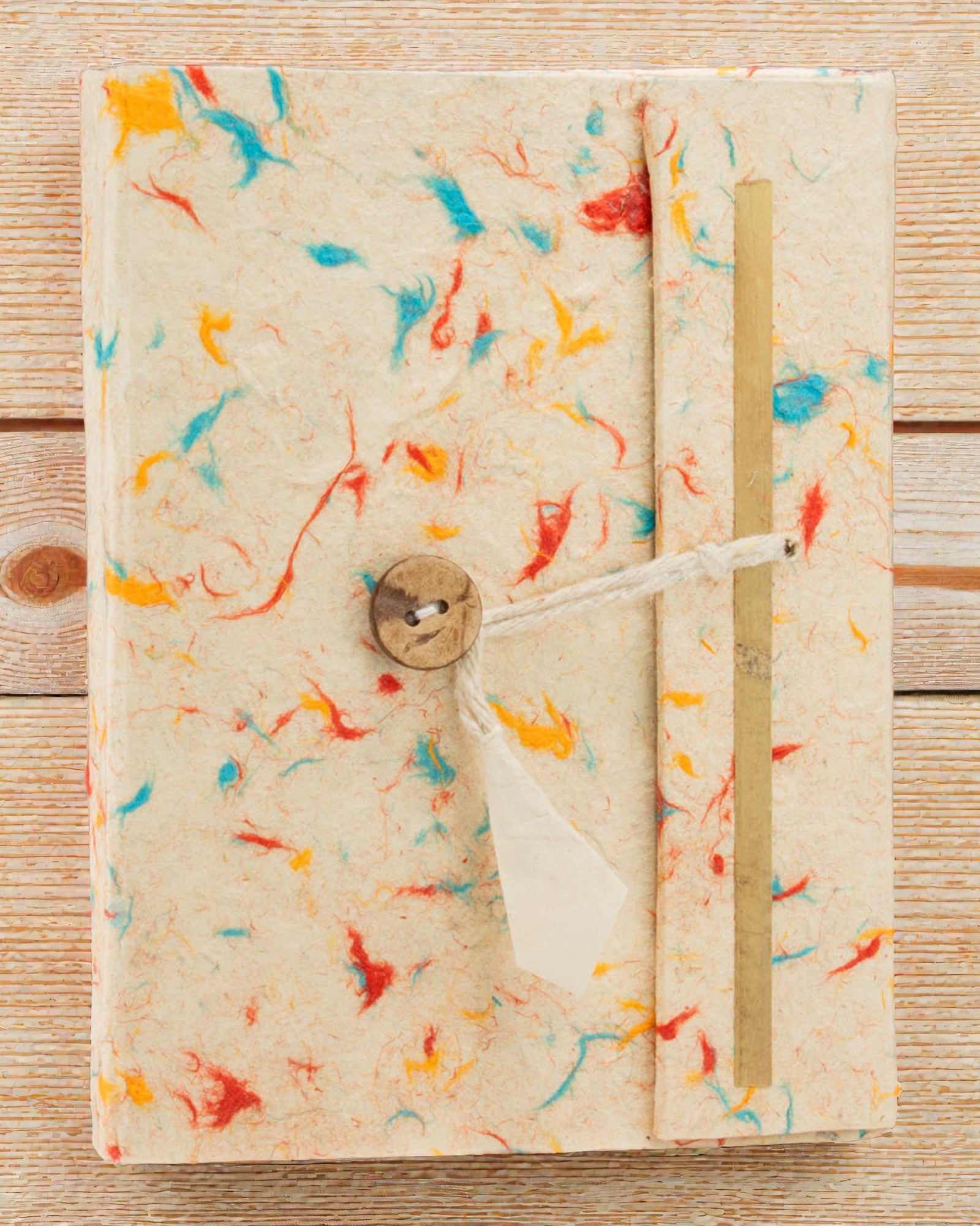 Lokta Algodón Susurro de Color – cuaderno hecho a mano 15 × 12 cm, 45 hojas, algodón multicolor