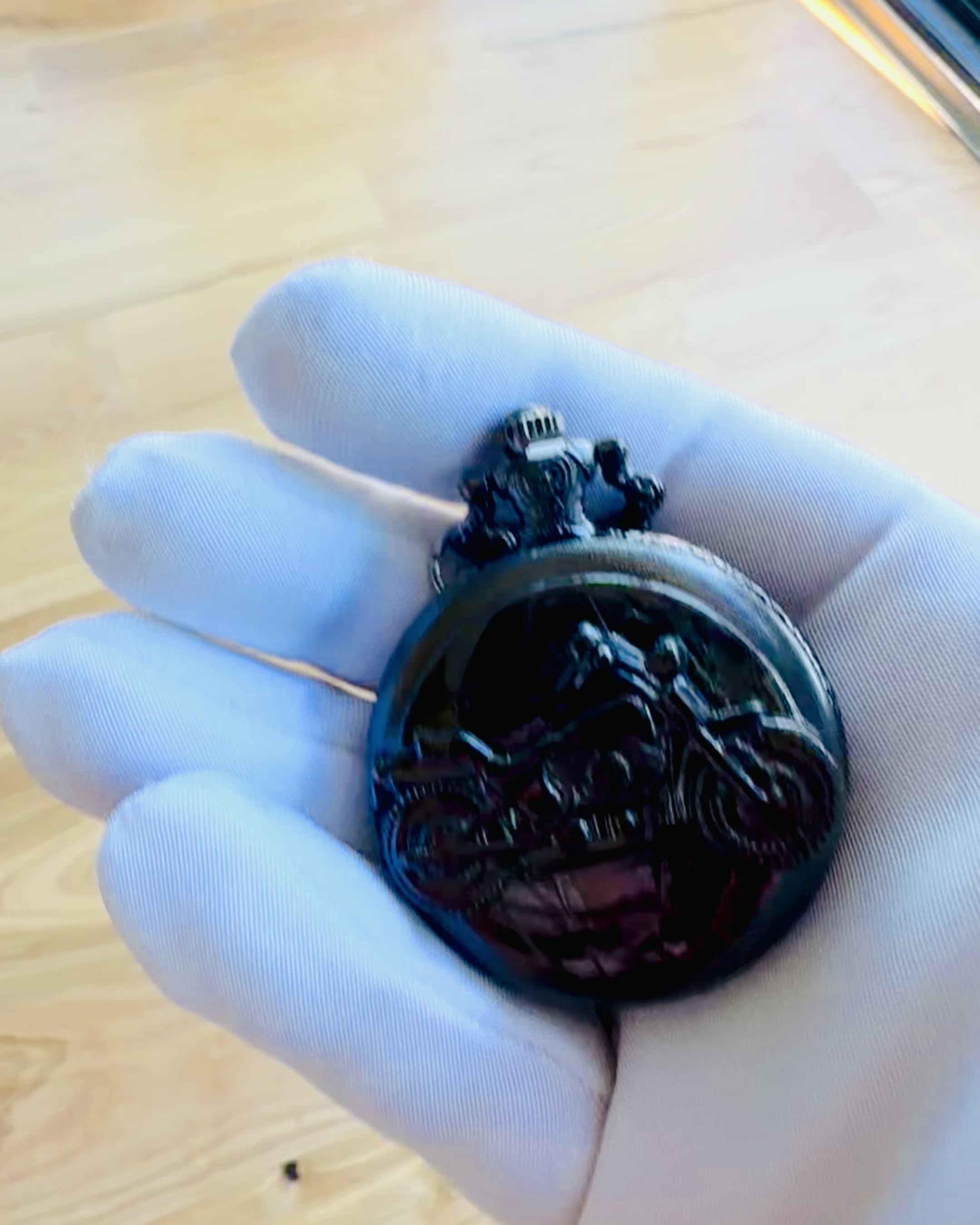 Elegante Reloj de Bolsillo Pasión Motociclista, posibilidad de personalización con grabado