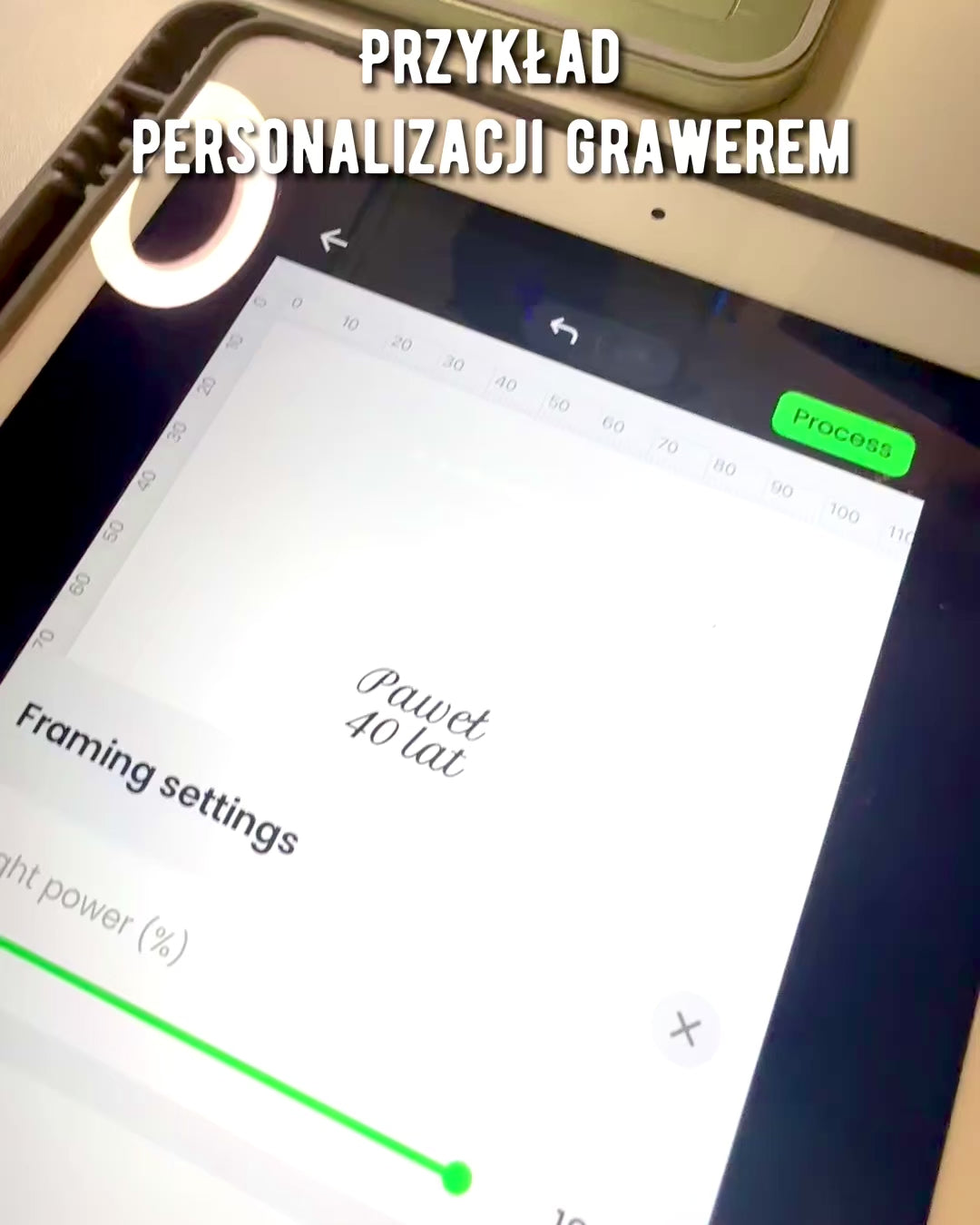 Abrebotellas Corona del Rey- color dorado, posibilidad de personalización con grabado