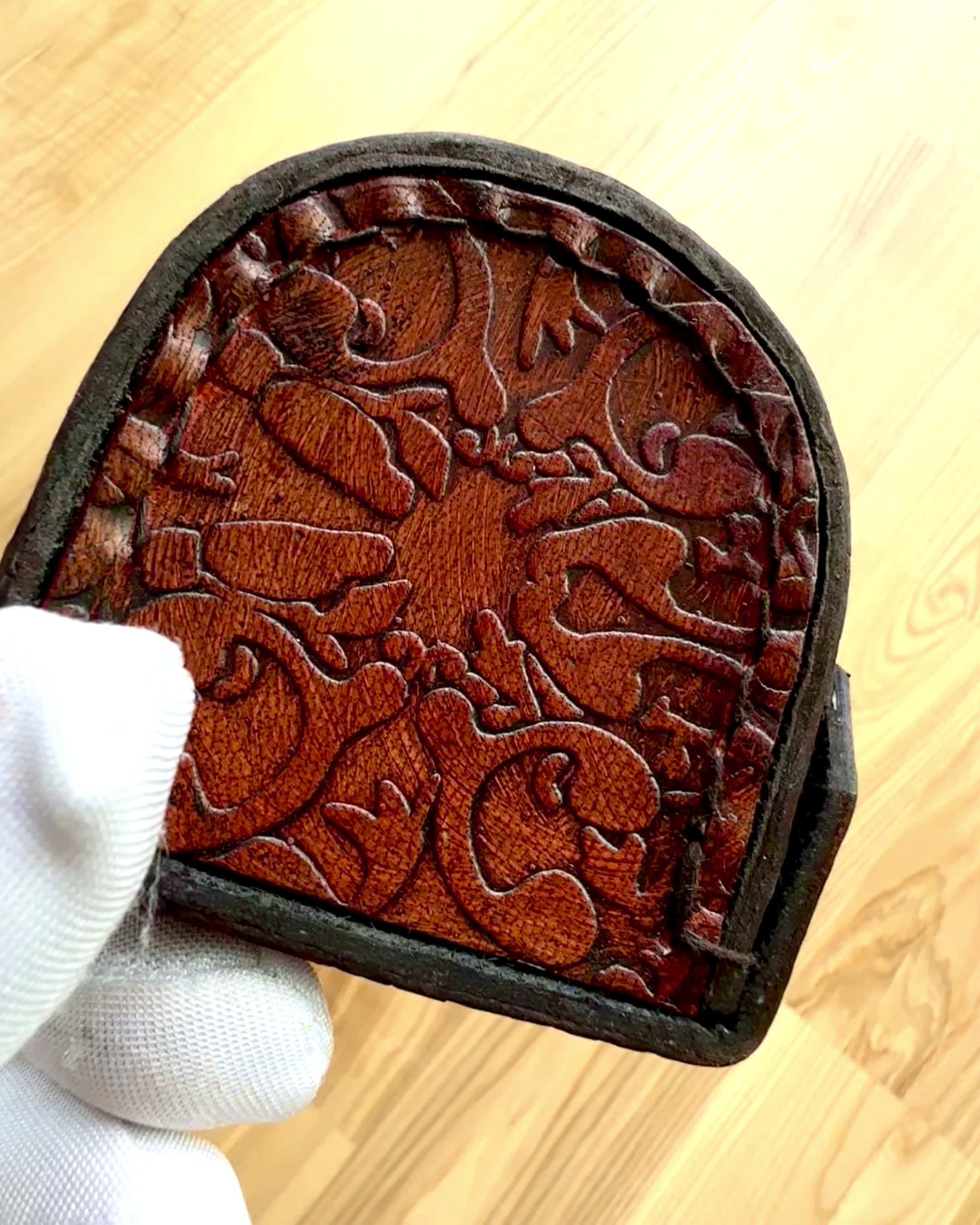 Elegante Estuche Maharadży para Reloj de Bolsillo o Brújula - posibilidad de personalización con grabado