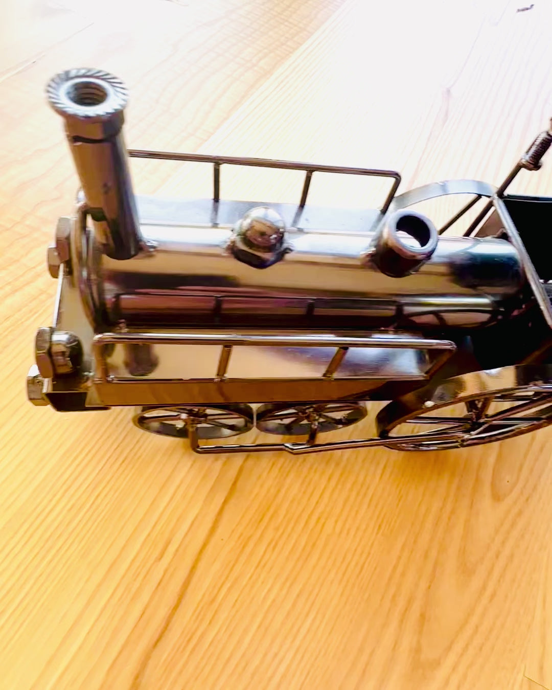 Locomotora de hierro "Retro Express" – decoración, modelo, hecho a mano con posibilidad de grabado para regalo