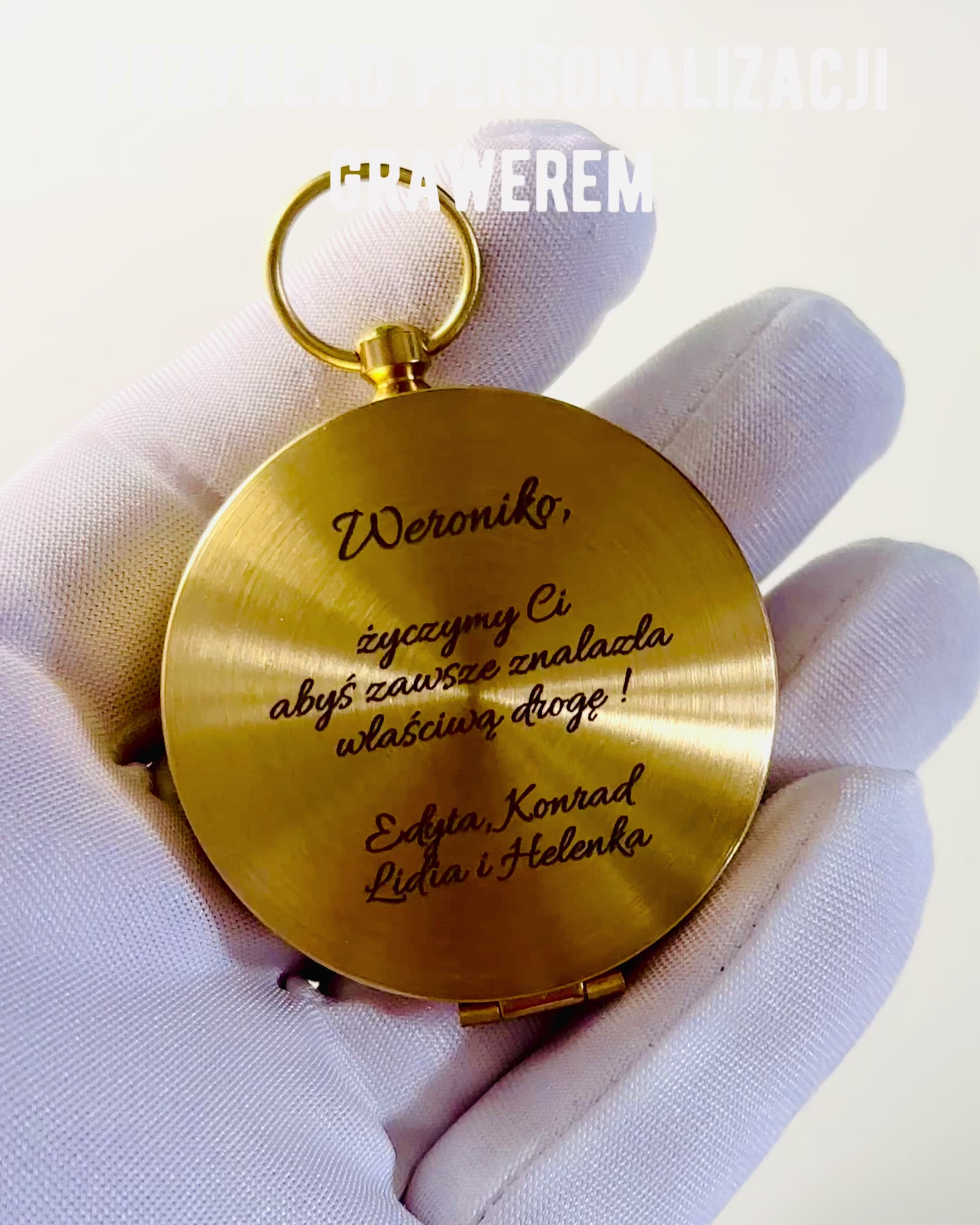 Brújula de Navegación de Estilo Retro – Instrumento Portátil y Preciso para Determinar la Dirección para Viajeros y Exploradores. Grabado, personalización.