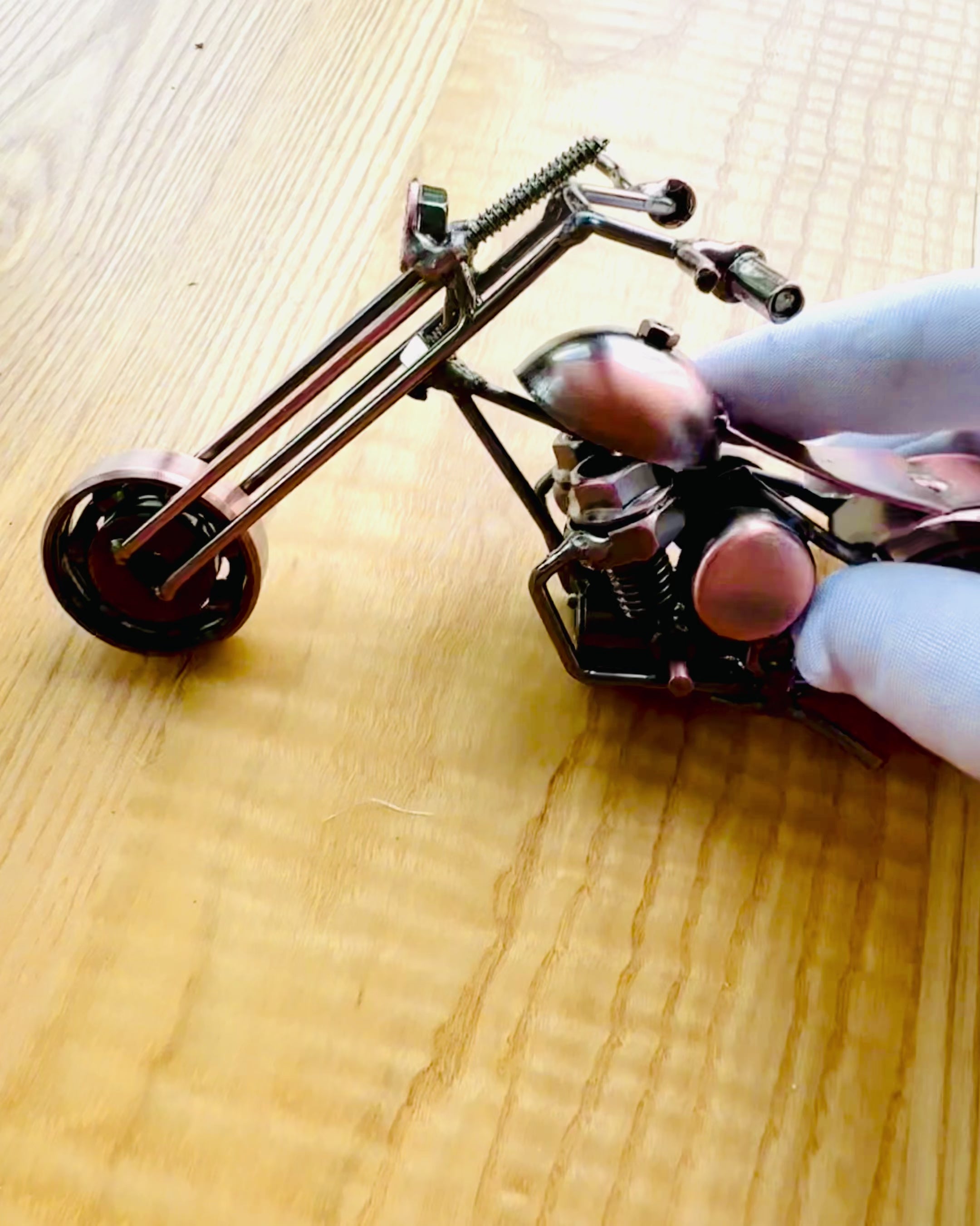 Modelo de Motocicleta Hecho a Mano de hierro, Chopper, personalización, grabado para regalo