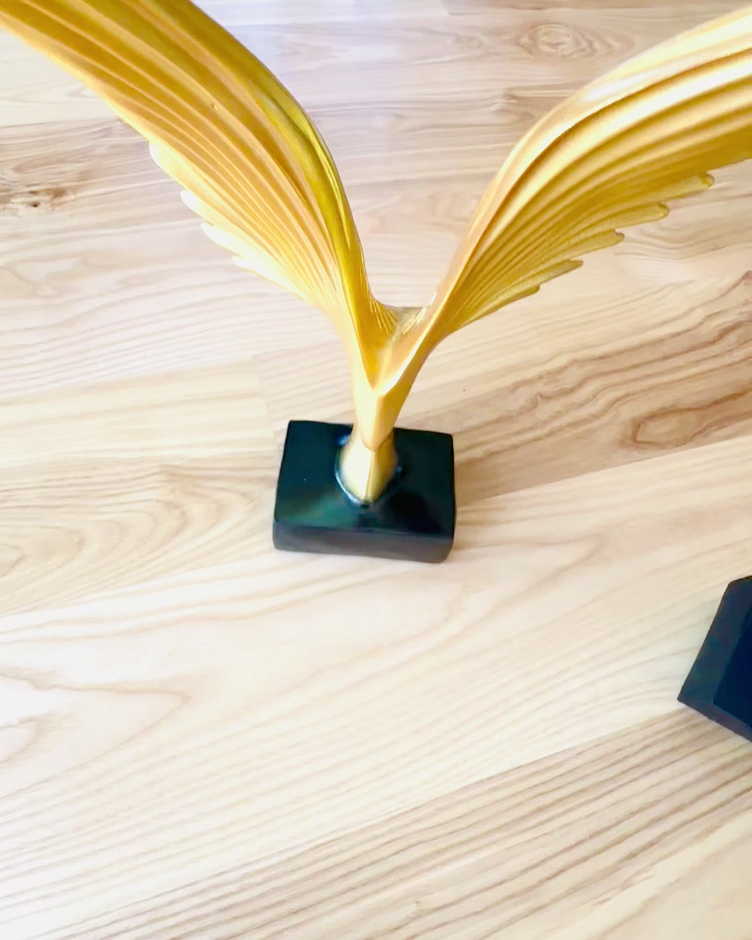 Figura Elegante de Alas de Ángel de 33 cm de altura – "Guardianes Alados", posibilidad de personalización con grabado para regalo, personalización, 3 variantes de color