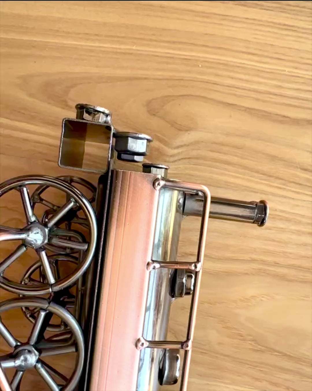 Locomotora de hierro "Retro Express" – decoración, modelo, hecho a mano con posibilidad de grabado para regalo