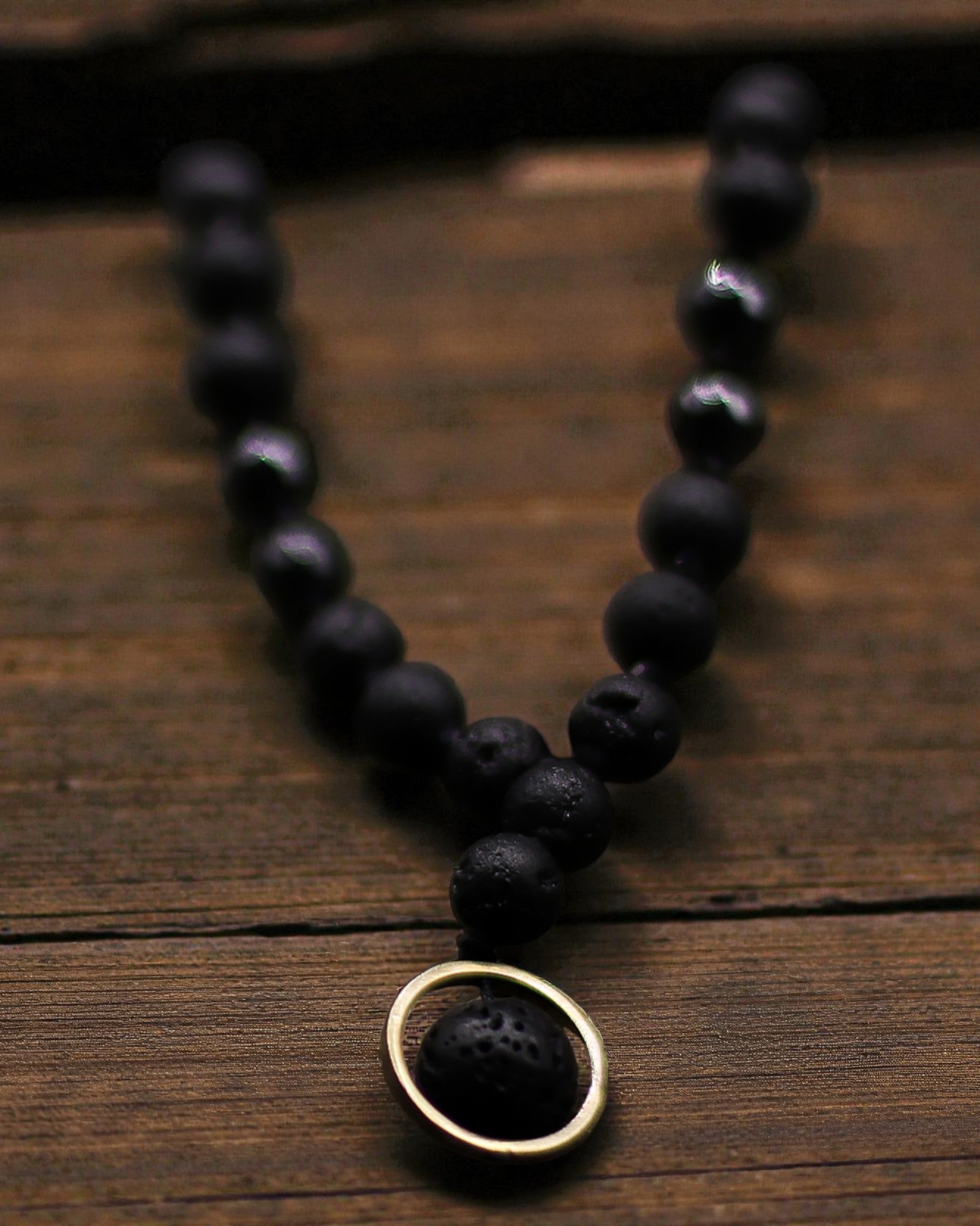 Collar Esencia del Volcán – Renacimiento y renovación