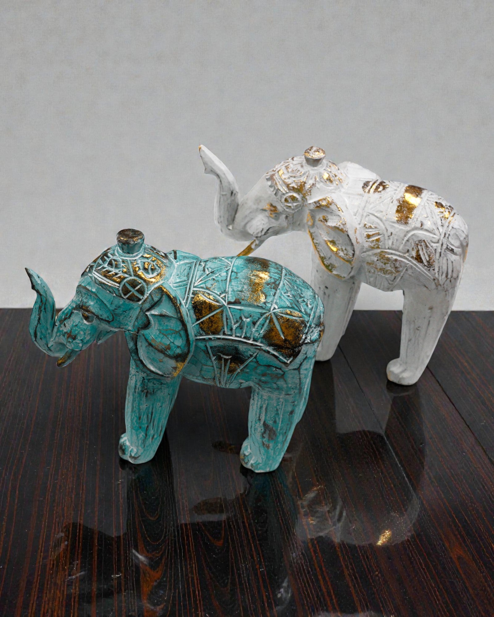 Escultura de elefante 24 cm – Turquesa y oro