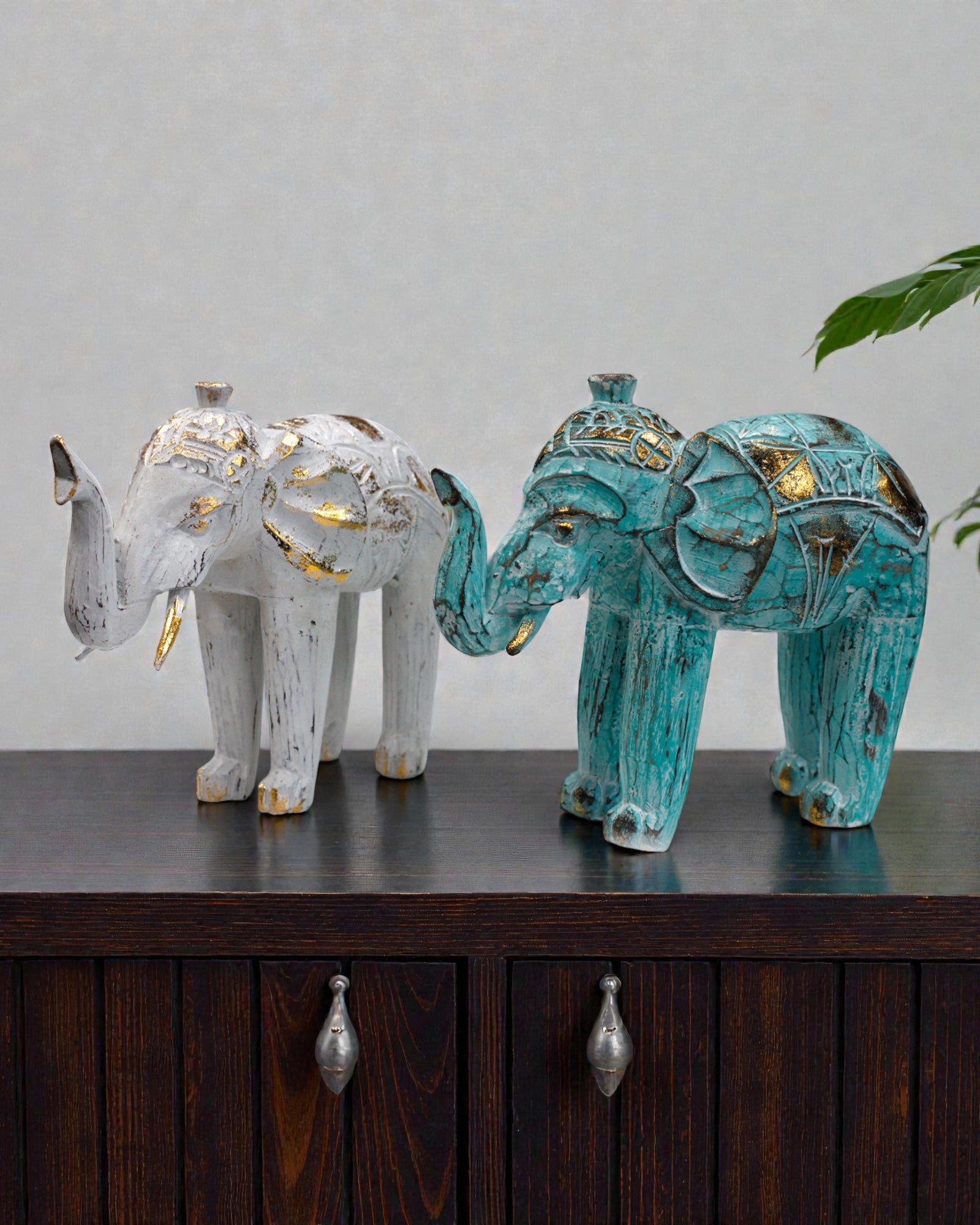 Escultura de elefante 24 cm – Turquesa y oro