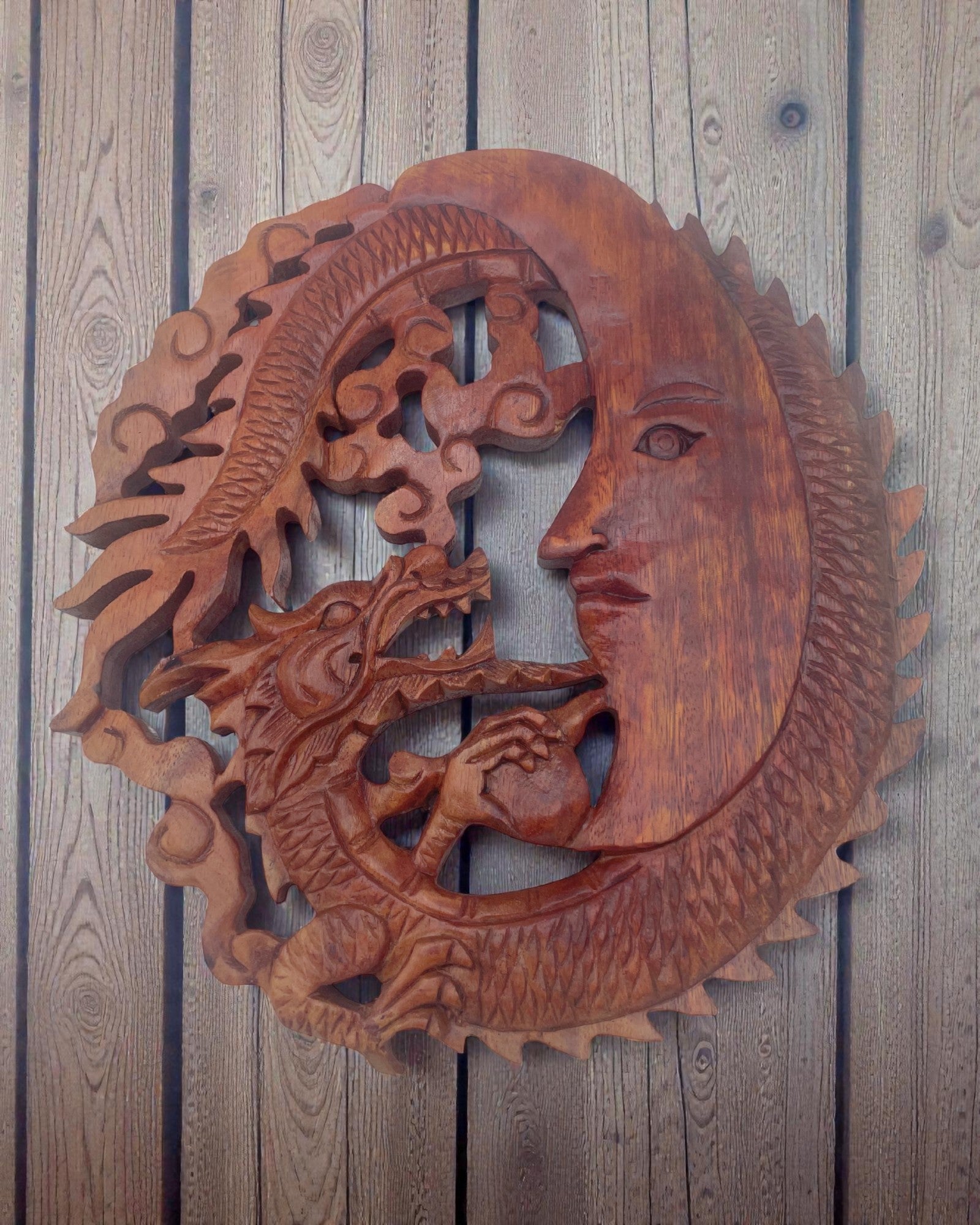 Panel Decorativo de Pared – Luna y Dragón 30 cm