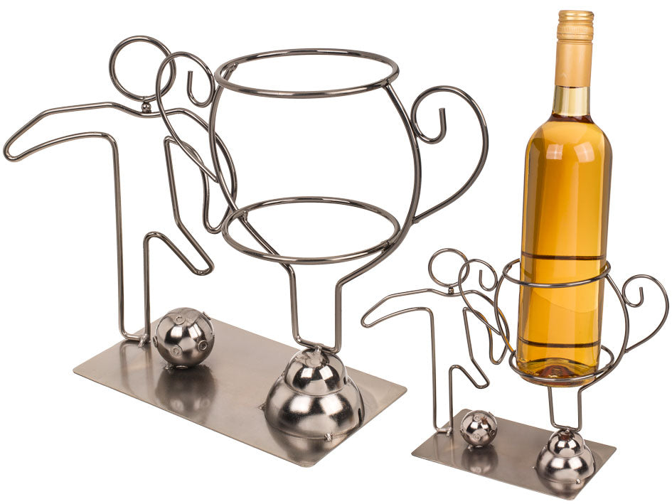Soporte metálico para botella Fútbol de campeonato, posibilidad de personalización mediante grabado, 20 cm de altura
