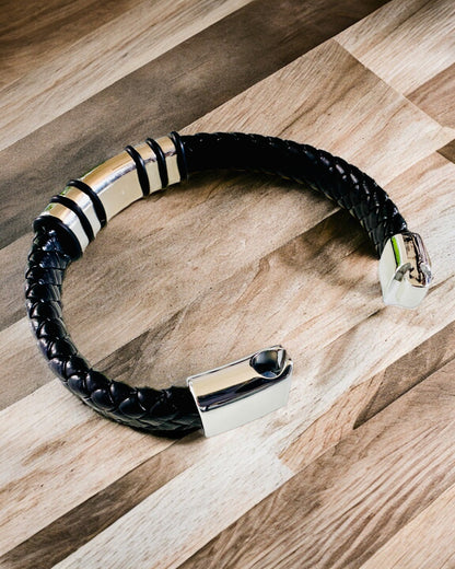 Pulsera de Moda Hip Hop para Hombres con Grabado Personalizado y Cierre Magnético – Elige Estilo con Detalles en Plata o Dorado, 22cm Cuero PU